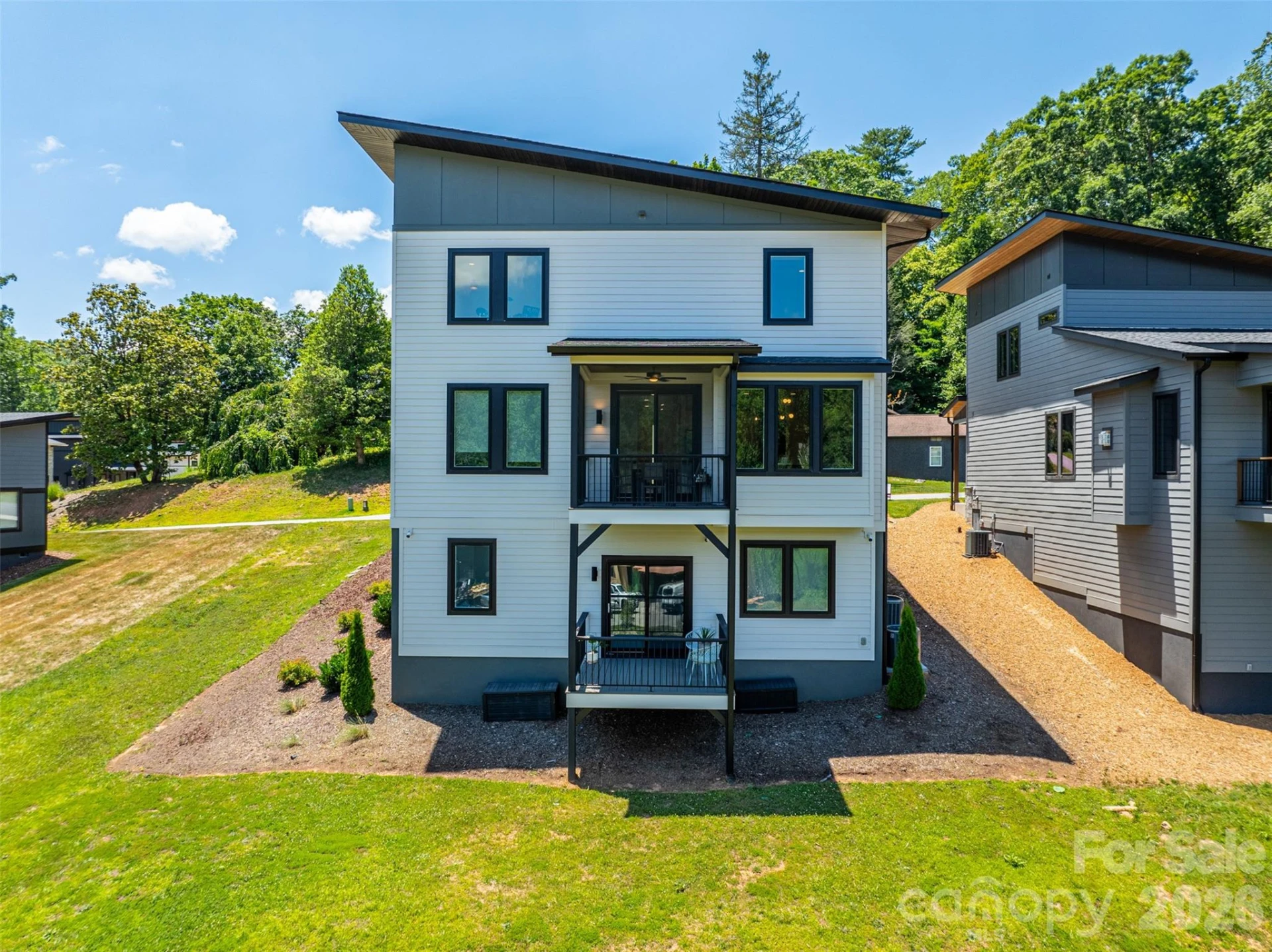 303 Iron Ridge Loop - Photo 32