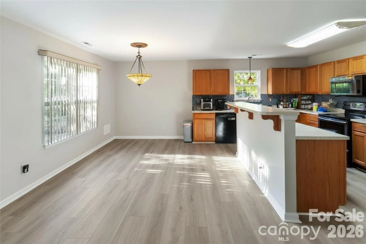 317 Ashton Bluff Circle - Photo 9