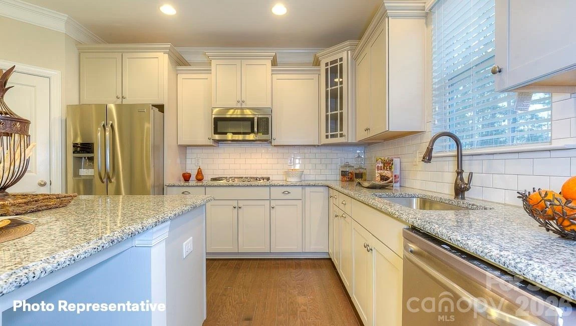 7159 Sylvan Retreat Drive - Photo 15