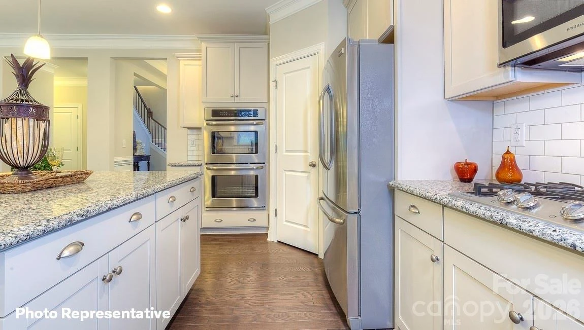 7159 Sylvan Retreat Drive - Photo 16