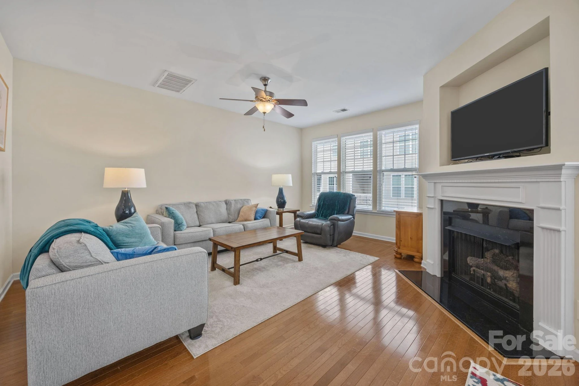 11156 Green Spring Drive - Photo 16