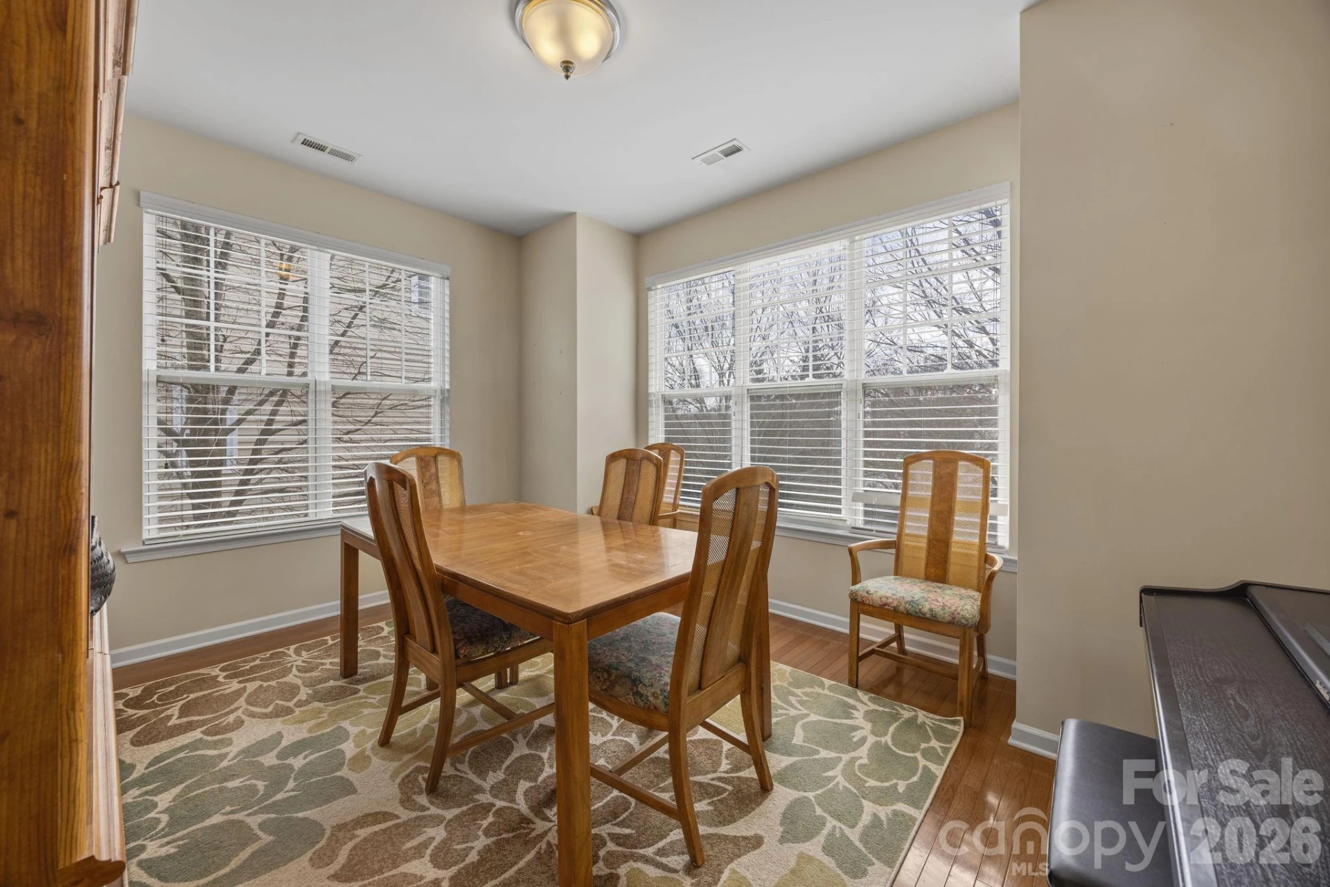 11156 Green Spring Drive - Photo 8