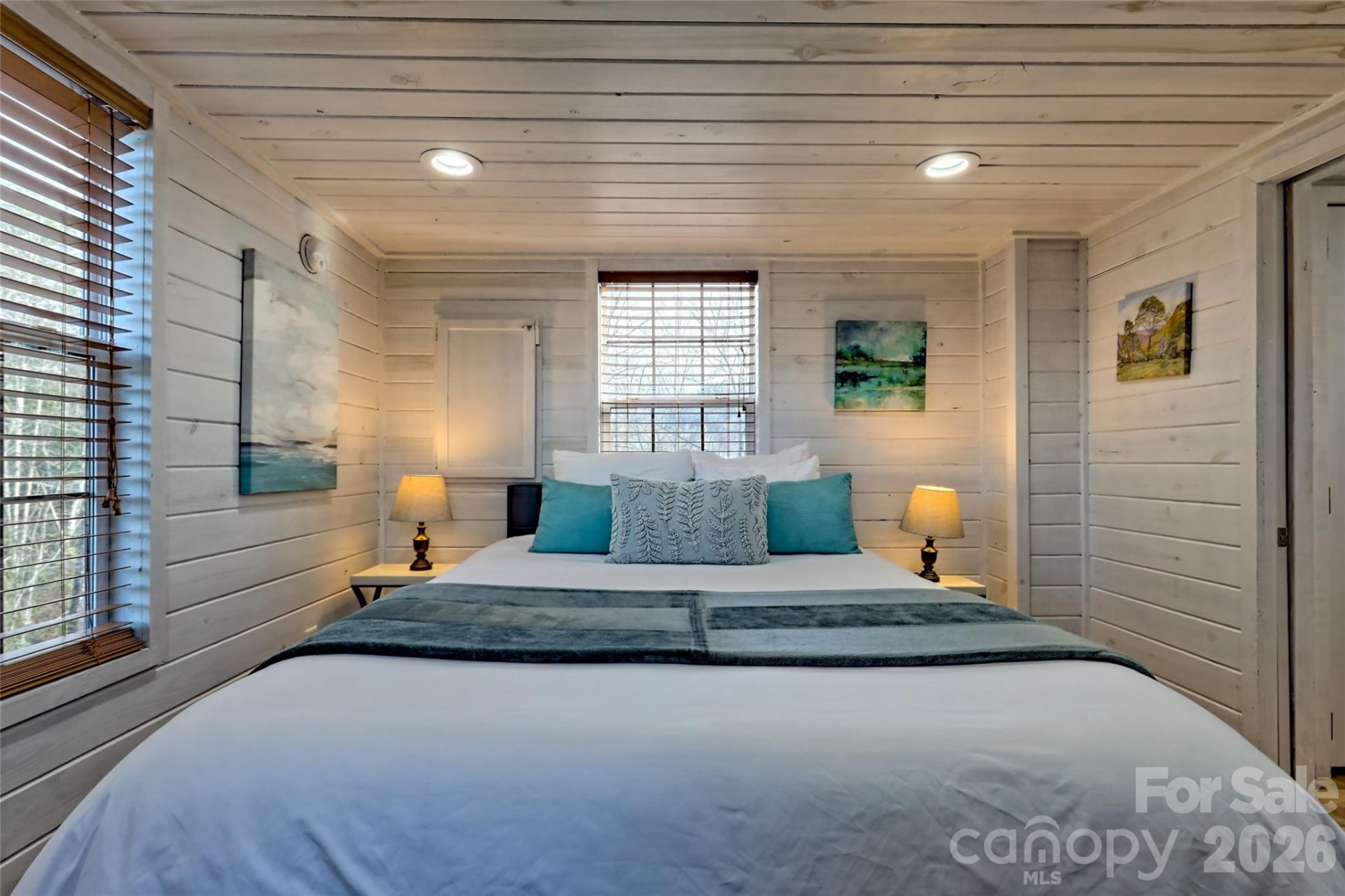 1628 Round Hill Road - Photo 12