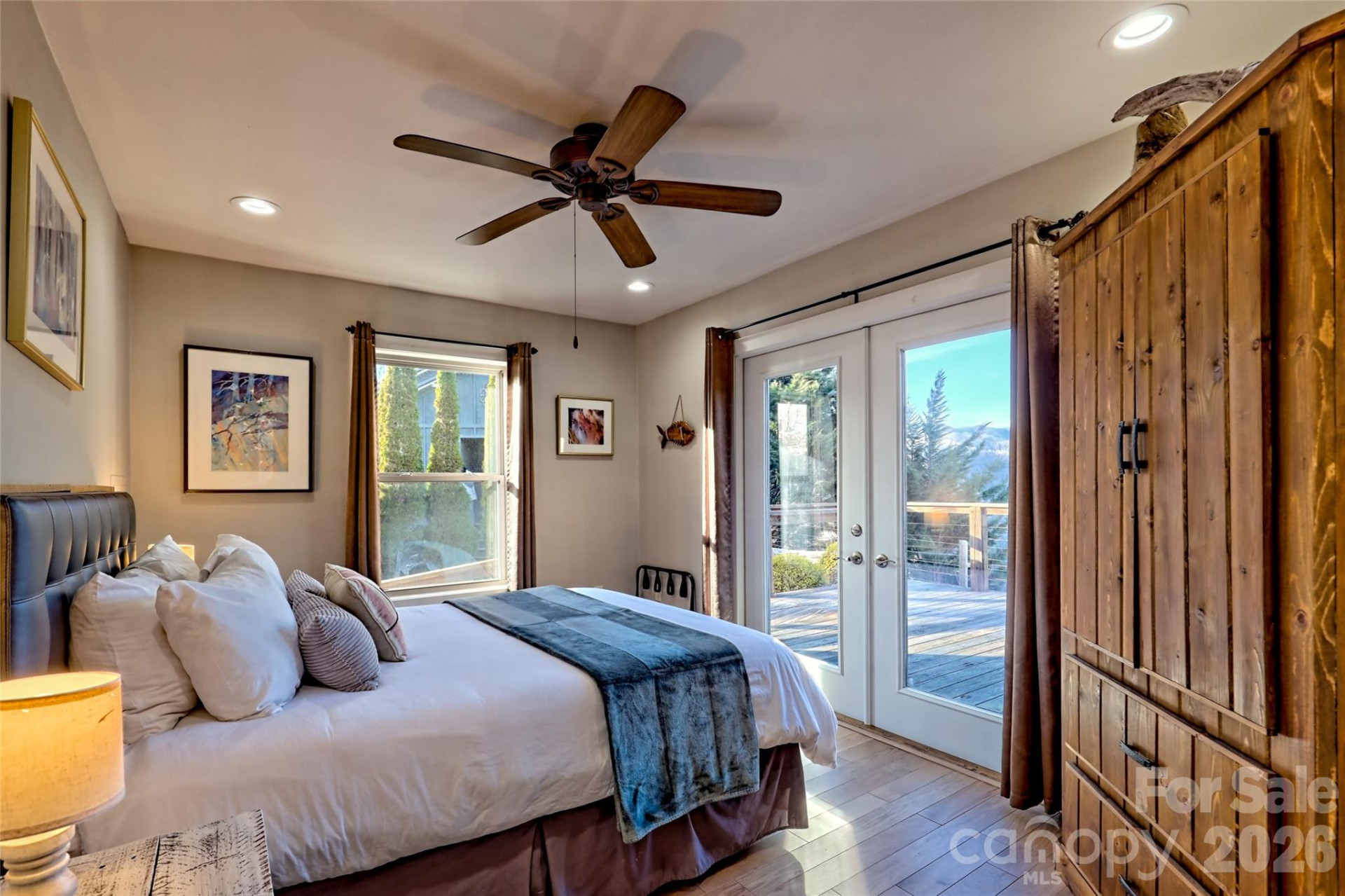 1628 Round Hill Road - Photo 32