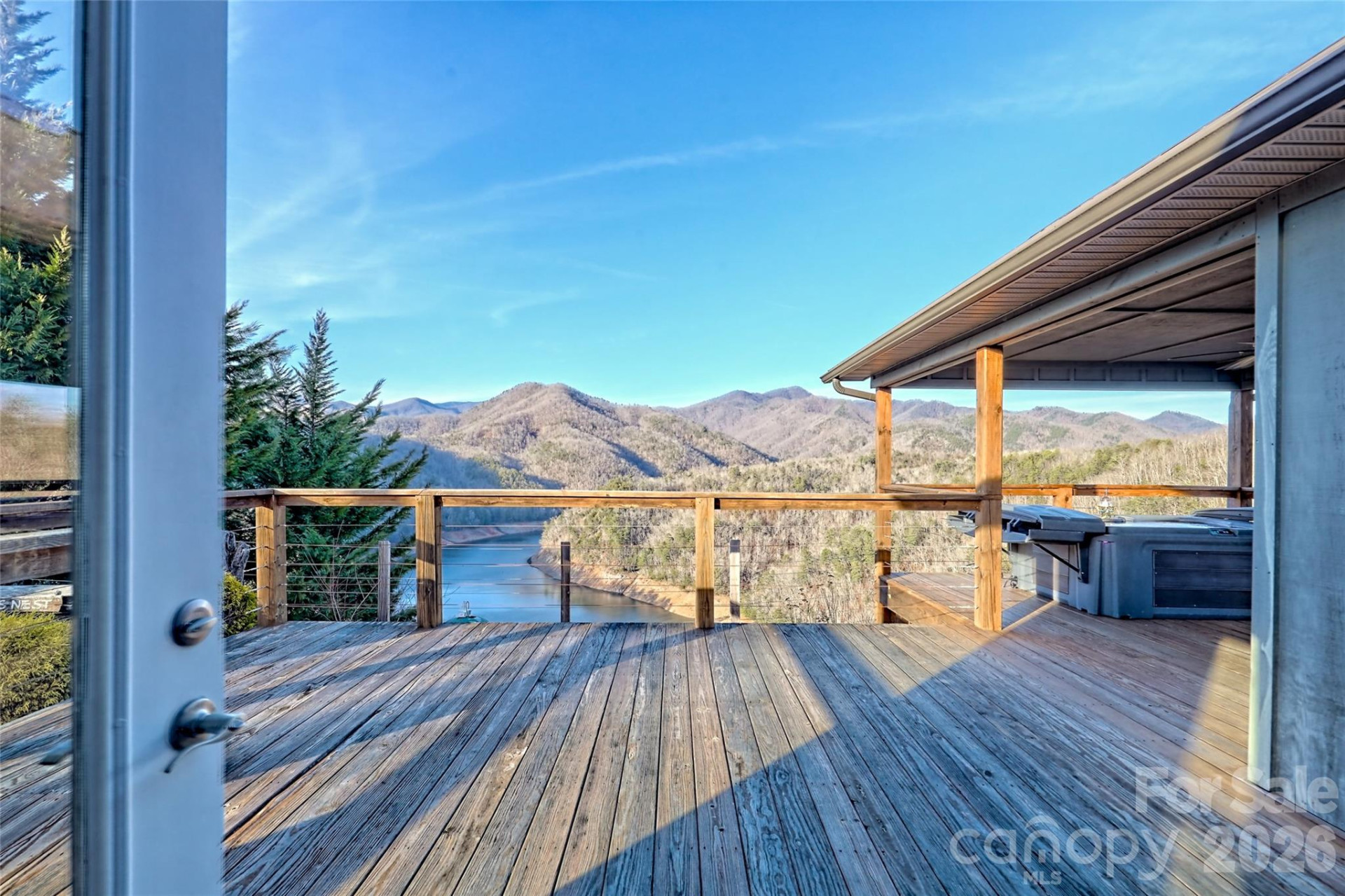 1628 Round Hill Road - Photo 33