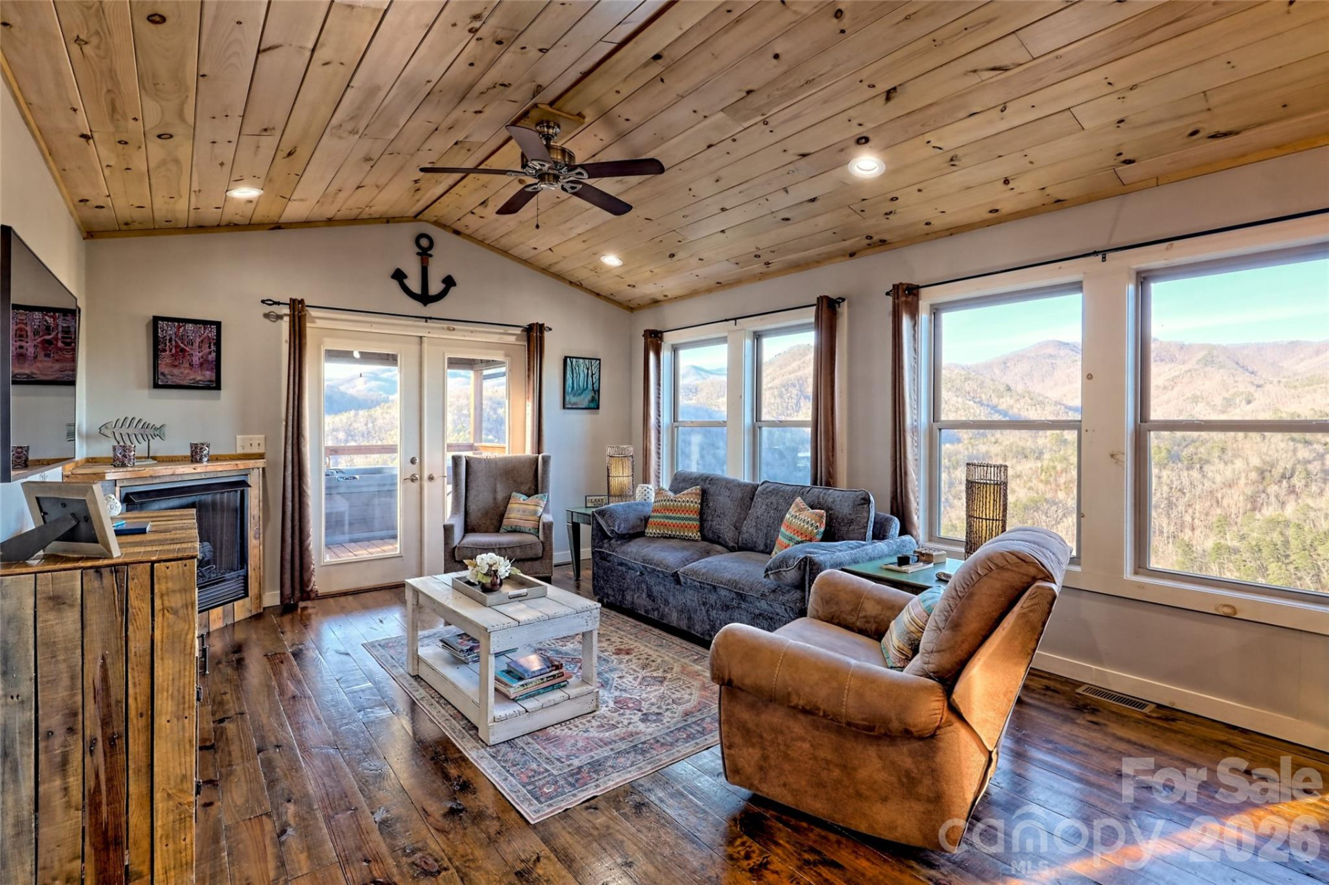 1628 Round Hill Road - Photo 41