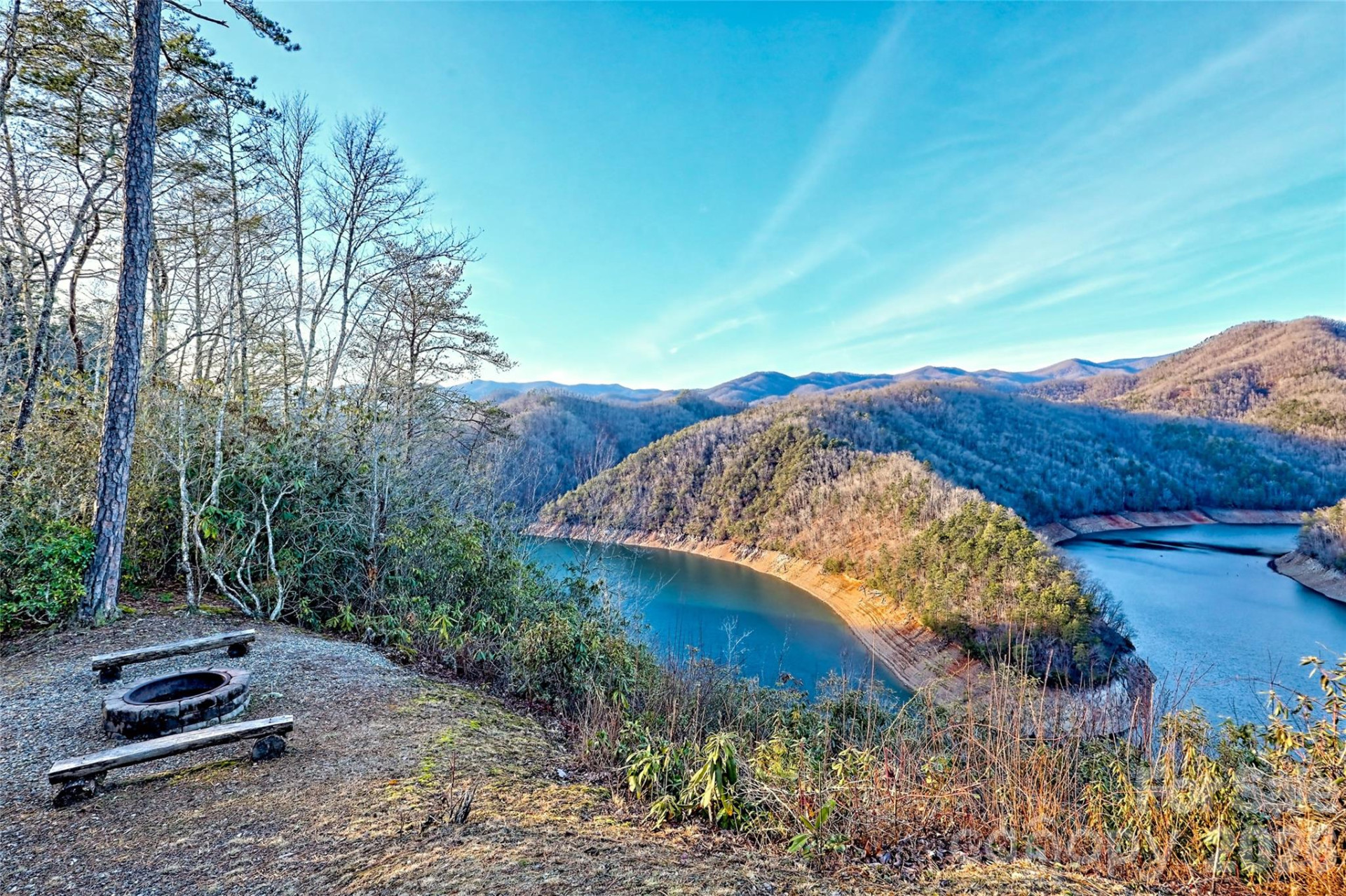 1628 Round Hill Road - Photo 46