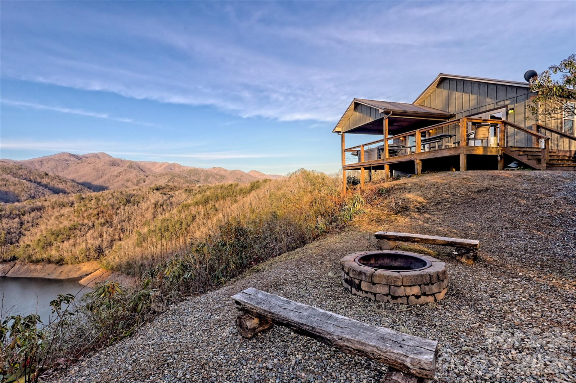 1628 Round Hill Road - Photo 47