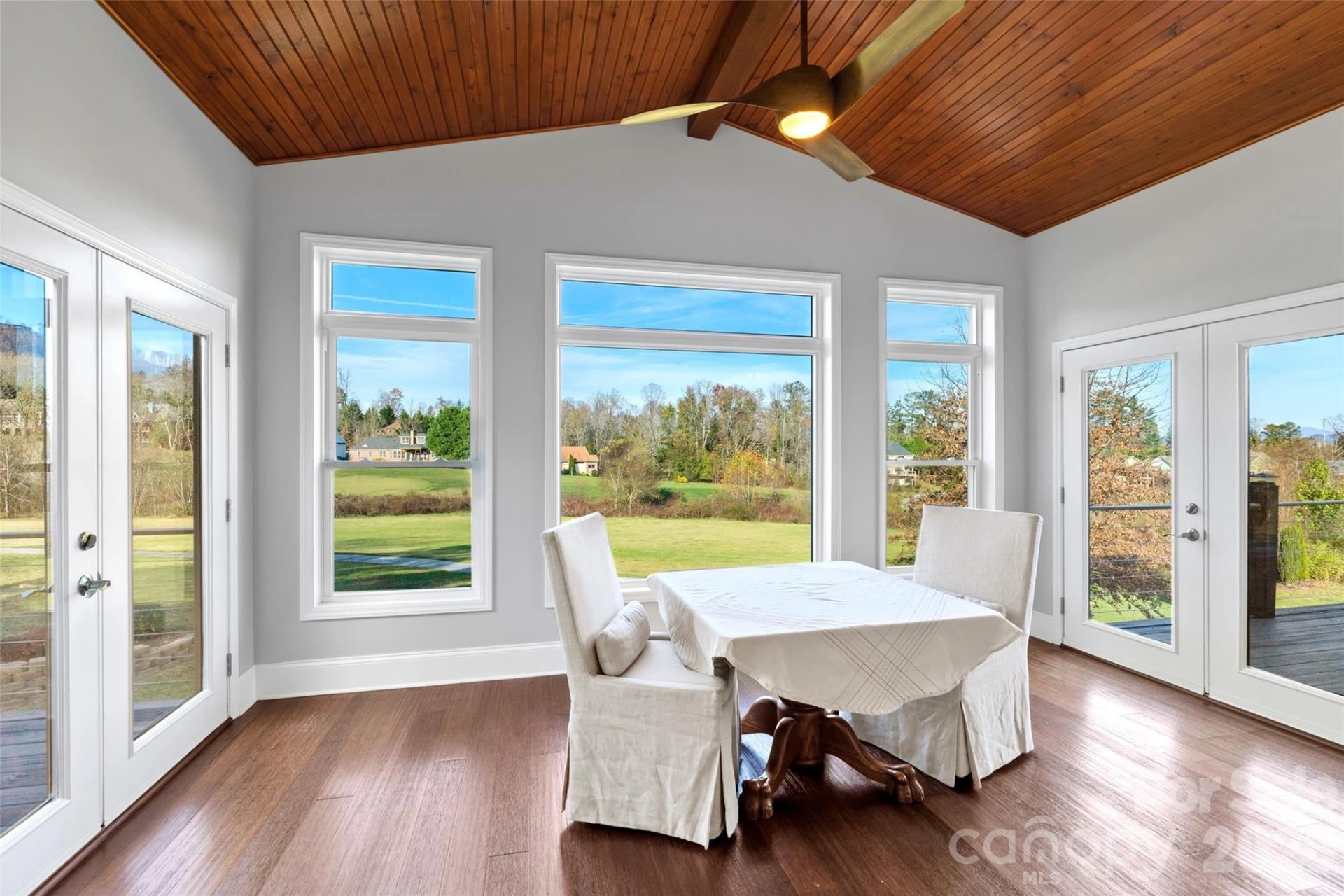 160 Fairway Falls Road - Photo 17