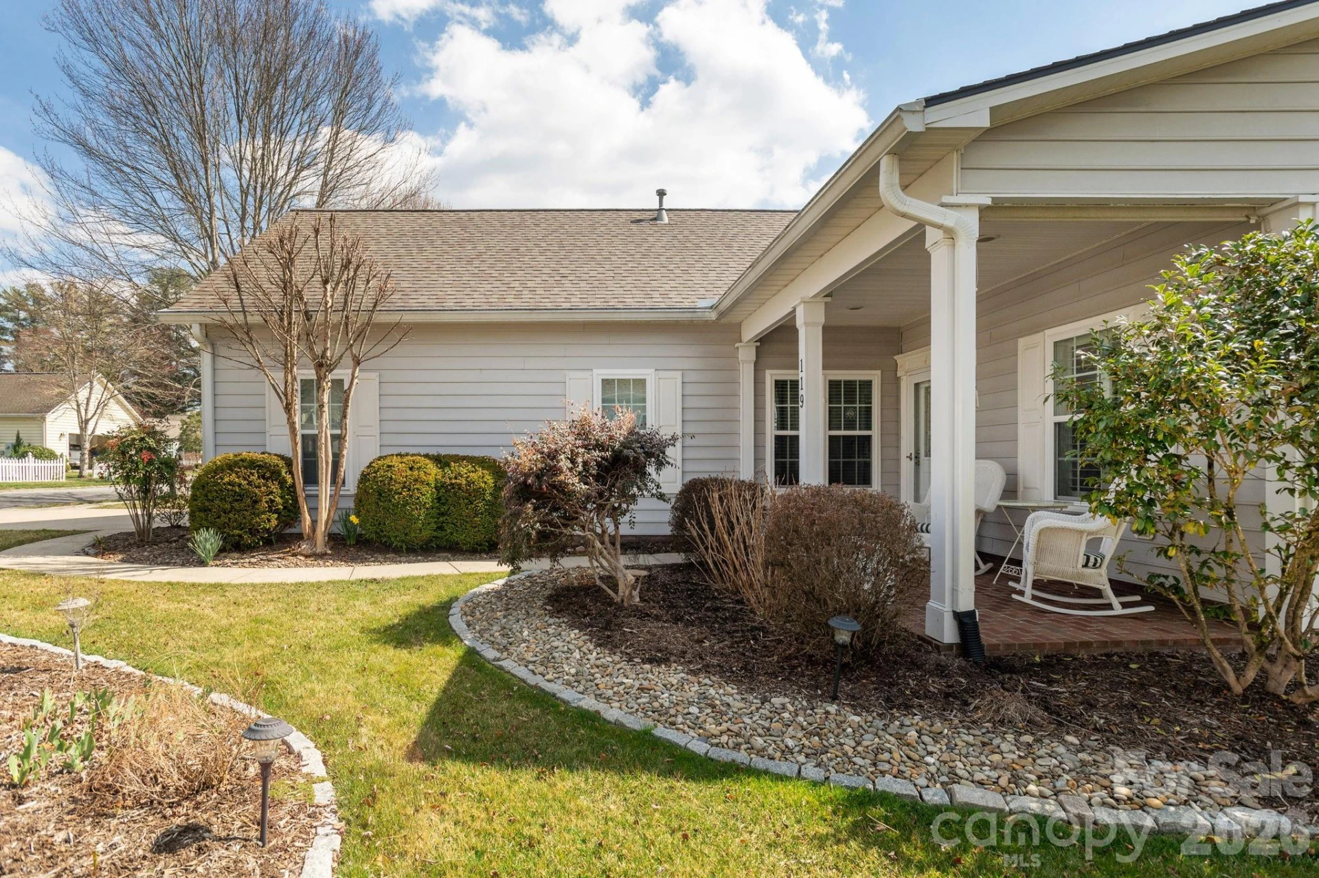 119 Cambridge Drive - Photo 3