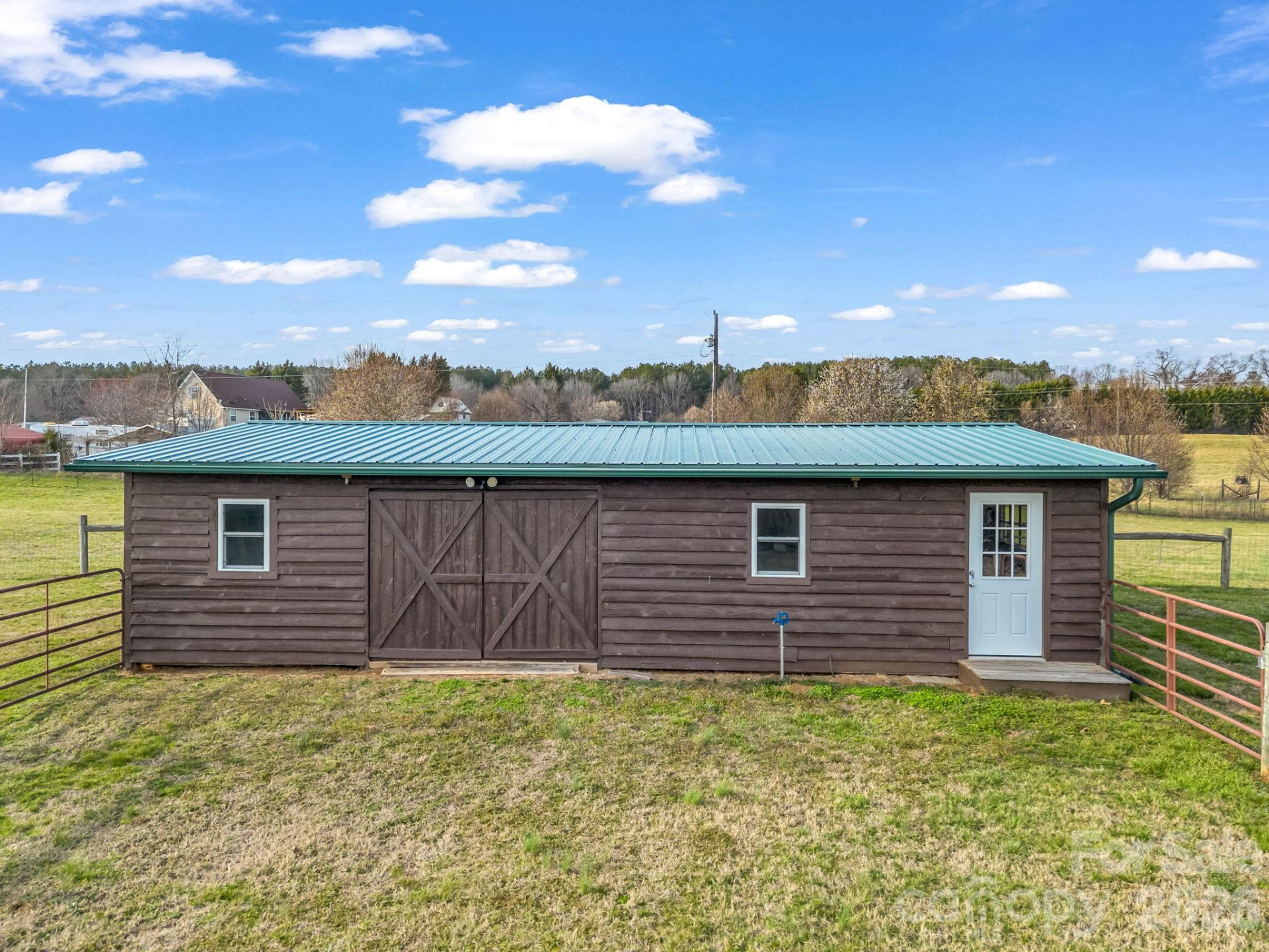 1685 Old Caroleen Road - Photo 4