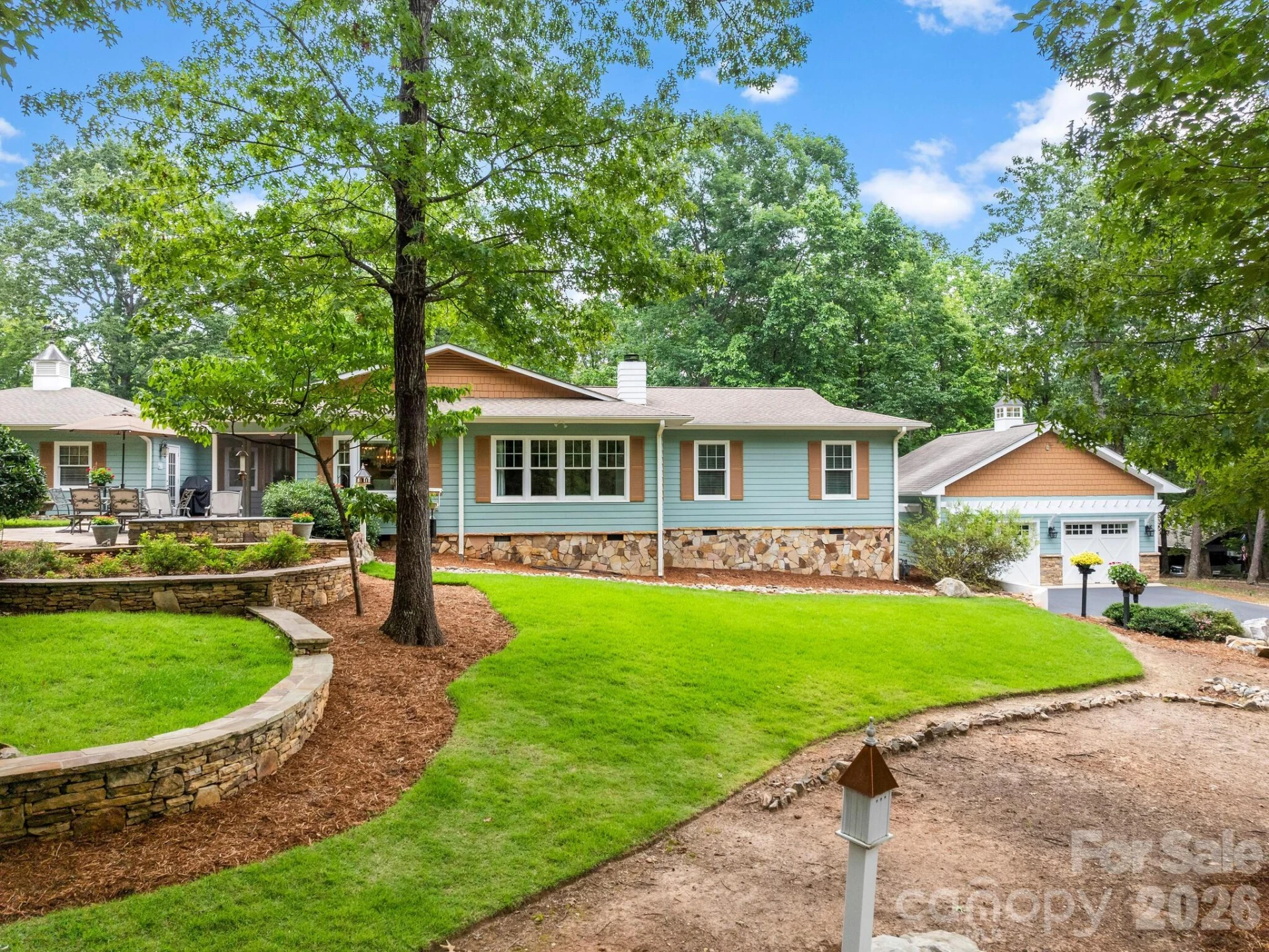 1165 Mountain Laurel Drive - Photo 4
