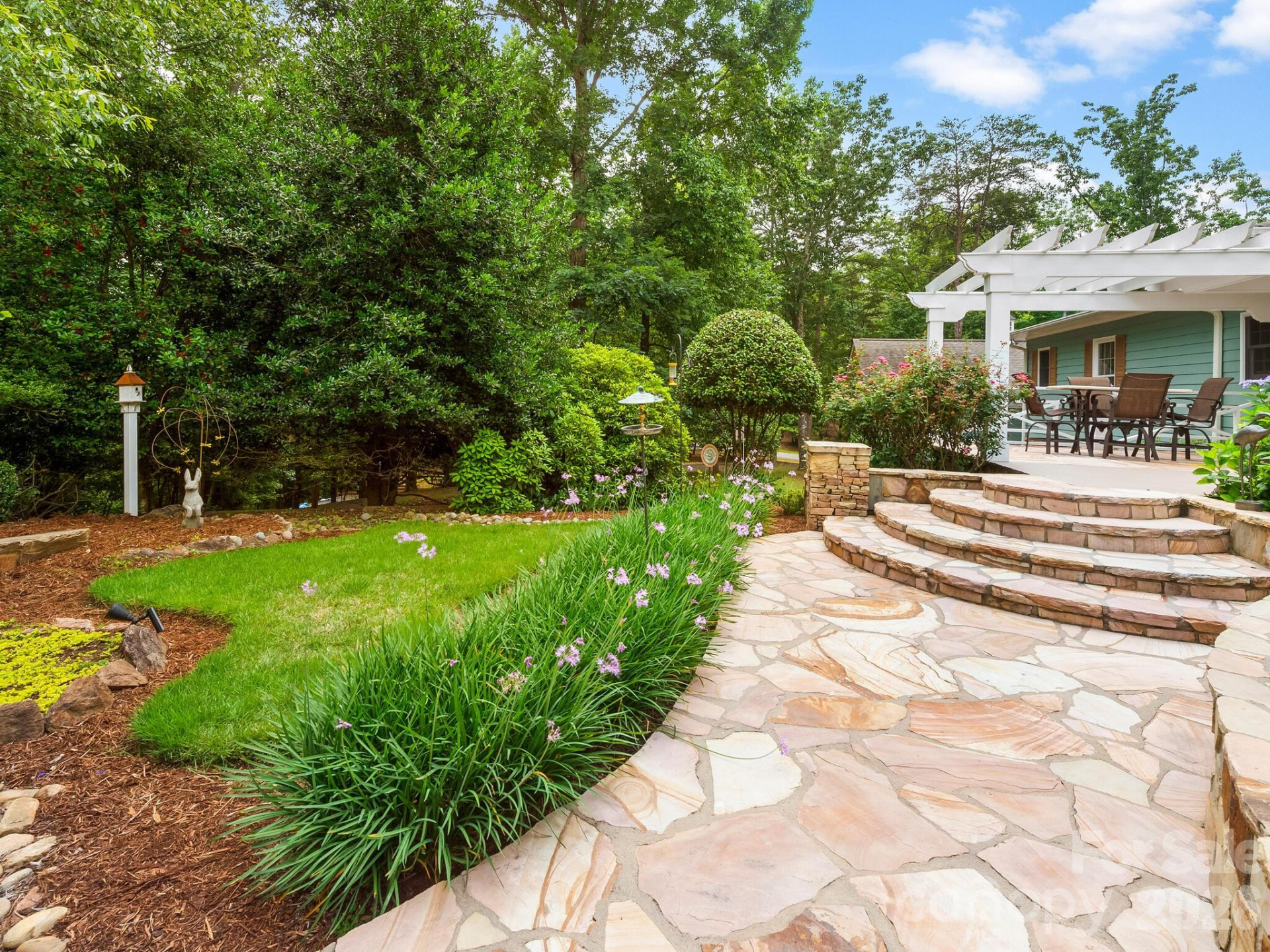 1165 Mountain Laurel Drive - Photo 10