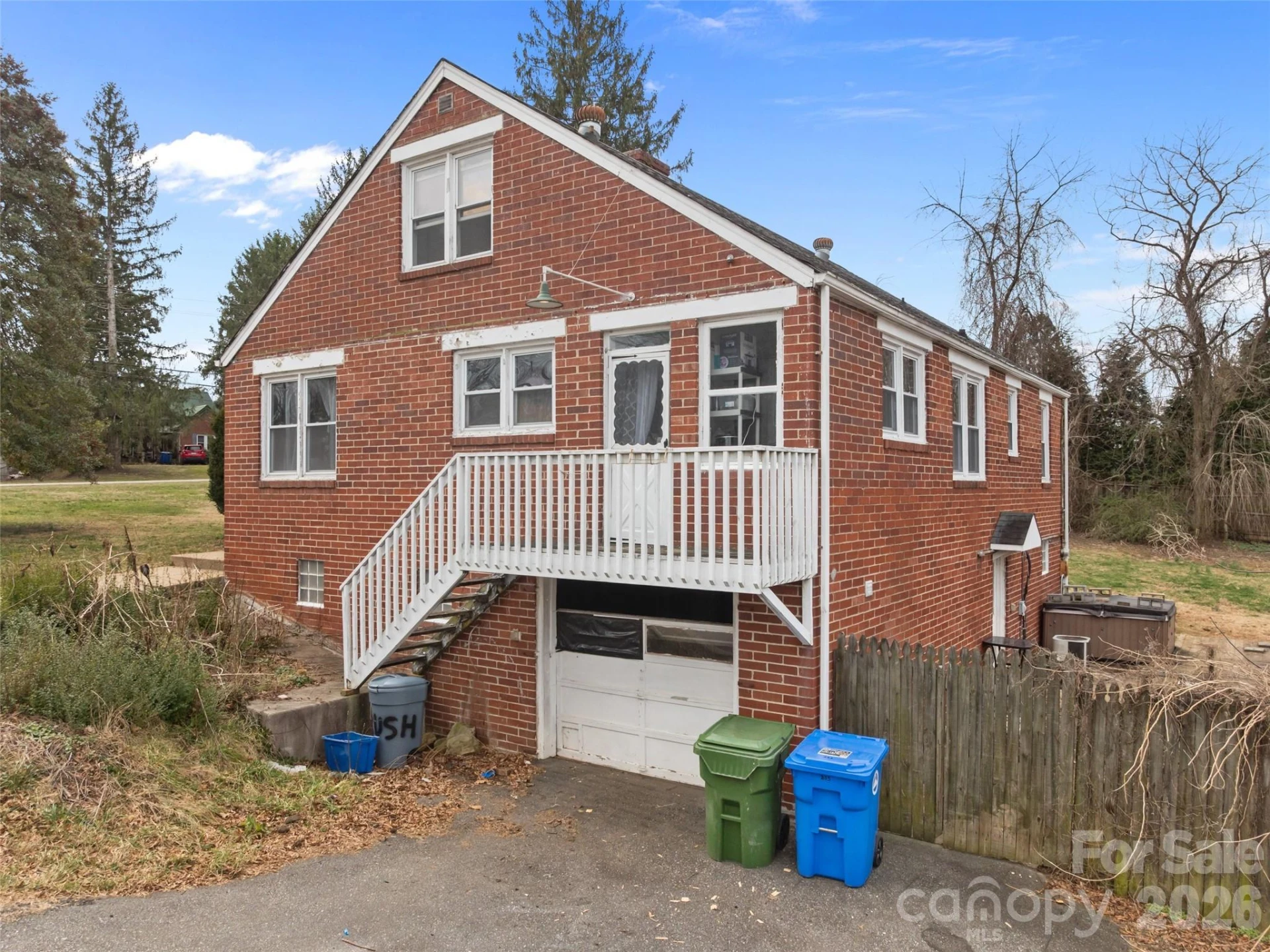 833 Sand Hill Road - Photo 2