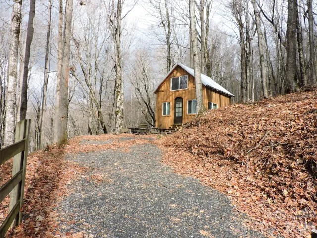 191 Bens Bend, Bakersville, NC, 28705