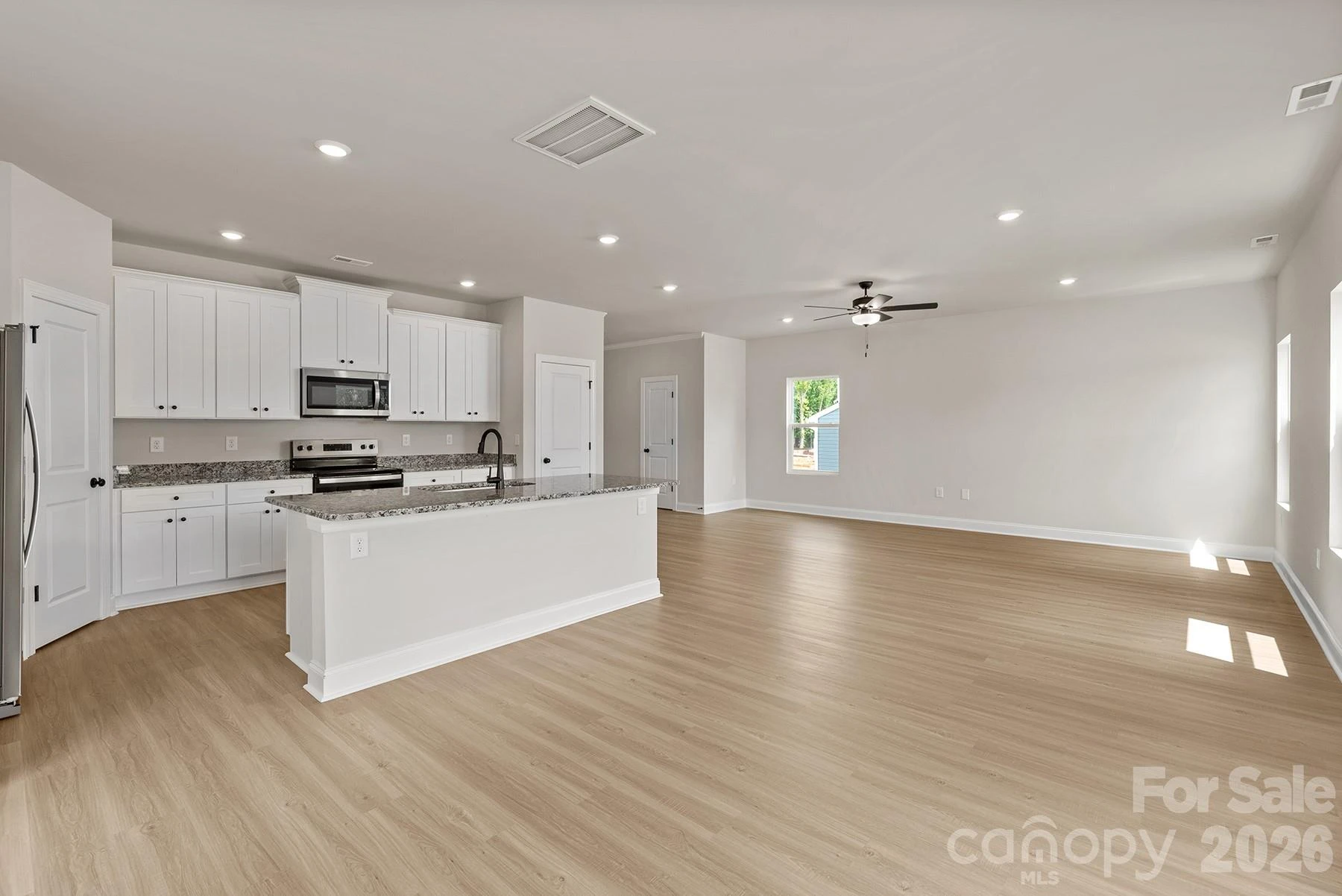 3325 Yorkshire Drive - Photo 4