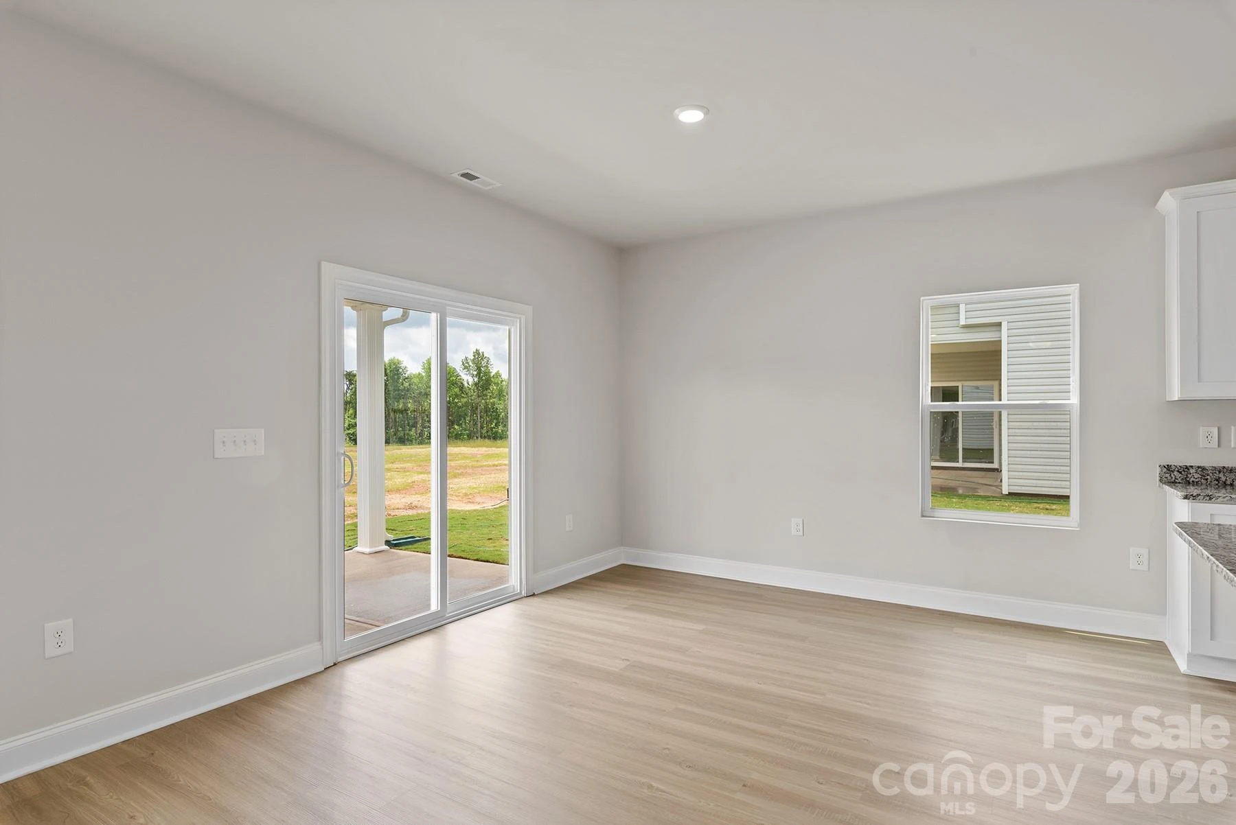 3325 Yorkshire Drive - Photo 7
