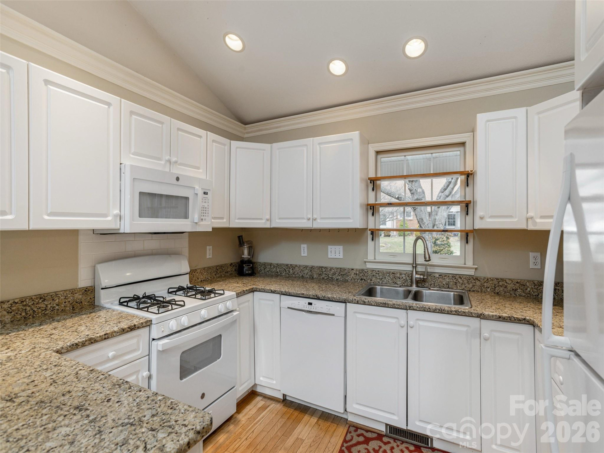 1109 Citation Circle - Photo 8