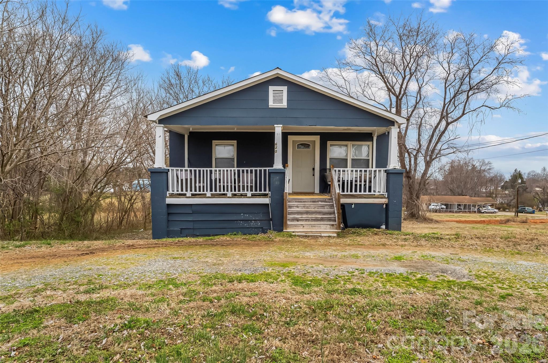 620 Linville Street - Photo 2