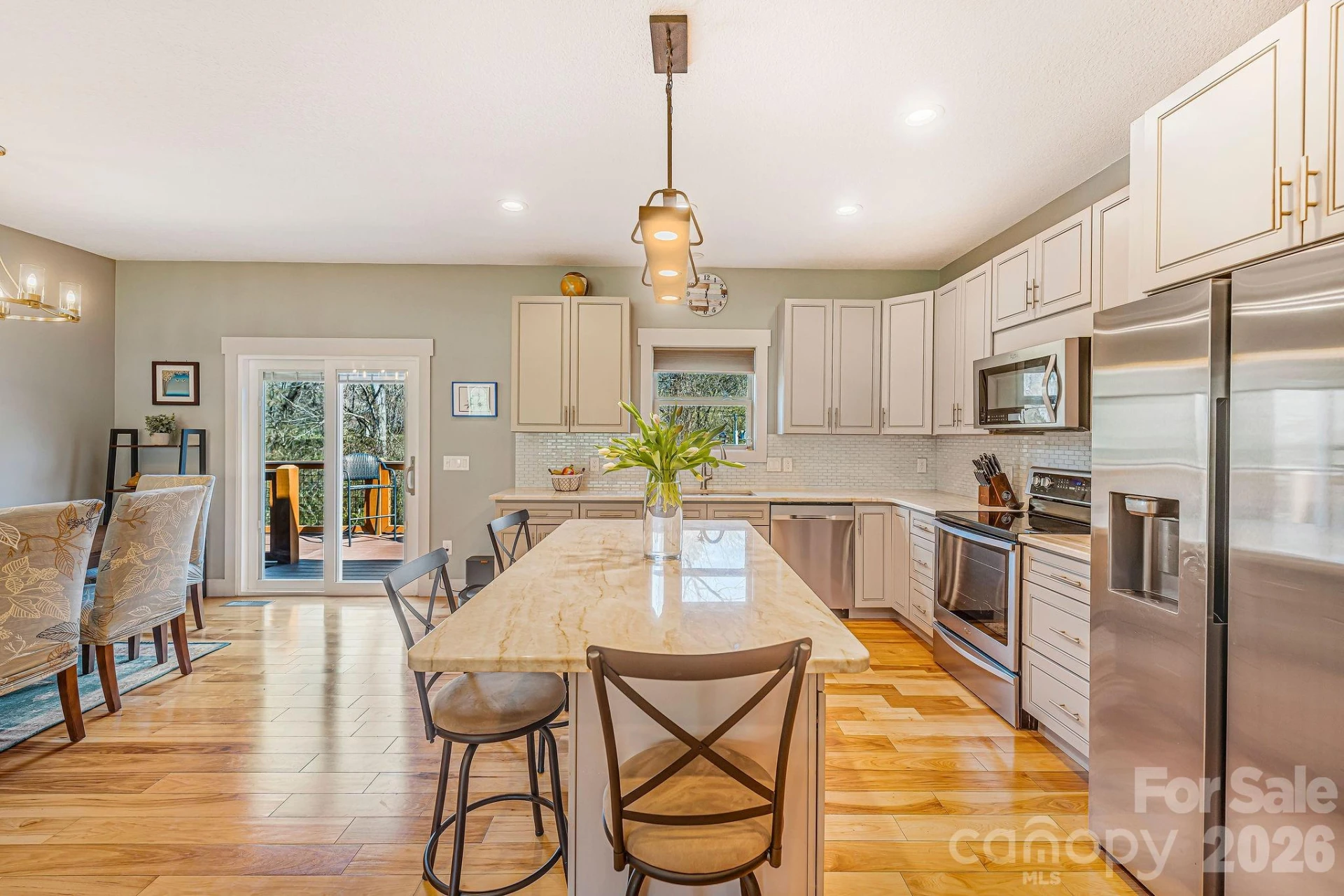 223 Reilly Drive - Photo 2