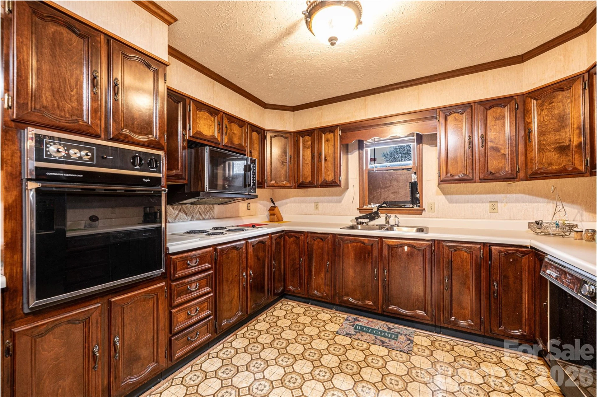 7141 Knobs Landing - Photo 12