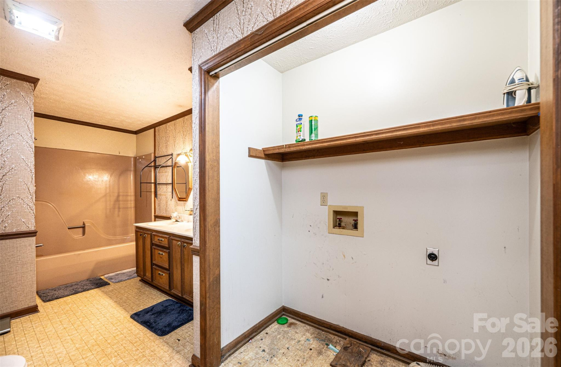 7141 Knobs Landing - Photo 21