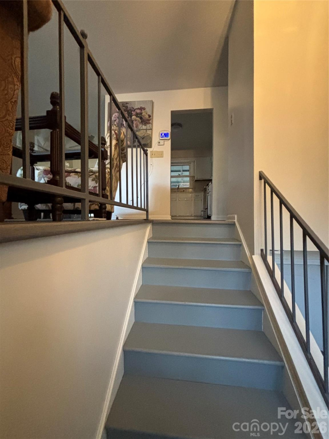 164 Bartlett Street - Photo 2