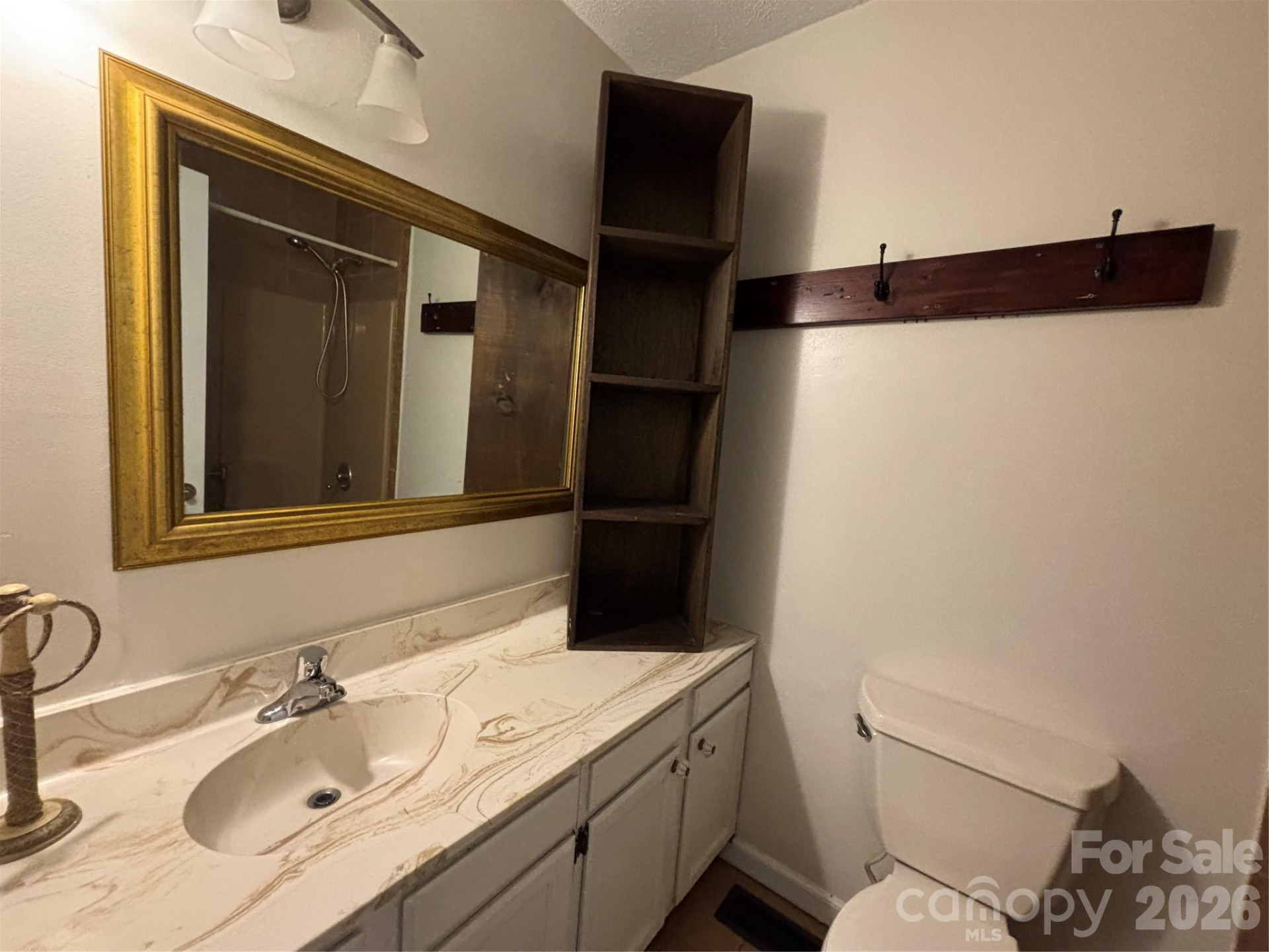 164 Bartlett Street - Photo 15