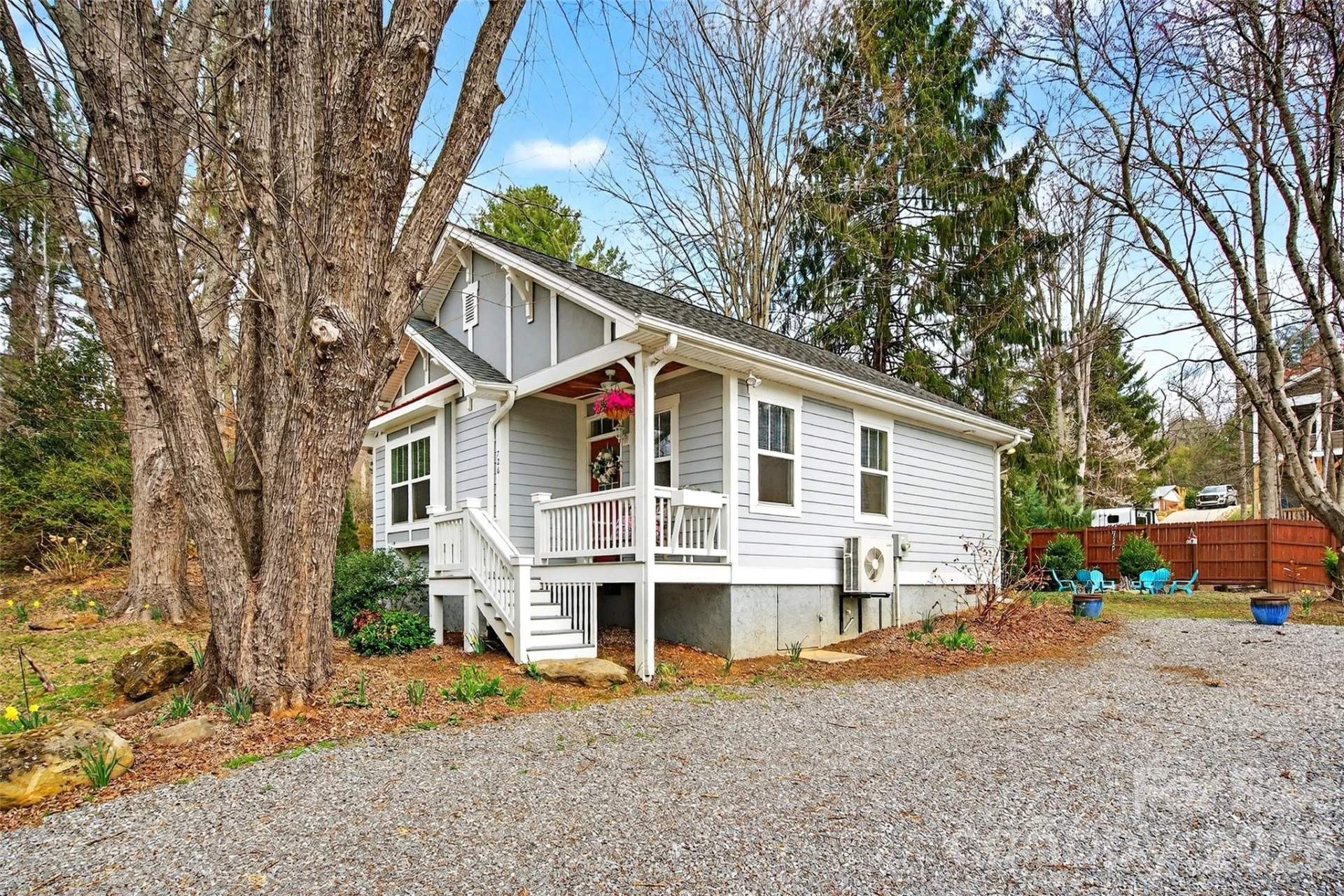 726 Rhododendron Avenue - Photo 3