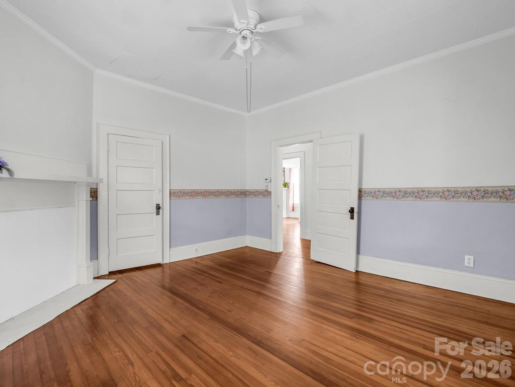 203 Court Street - Photo 11