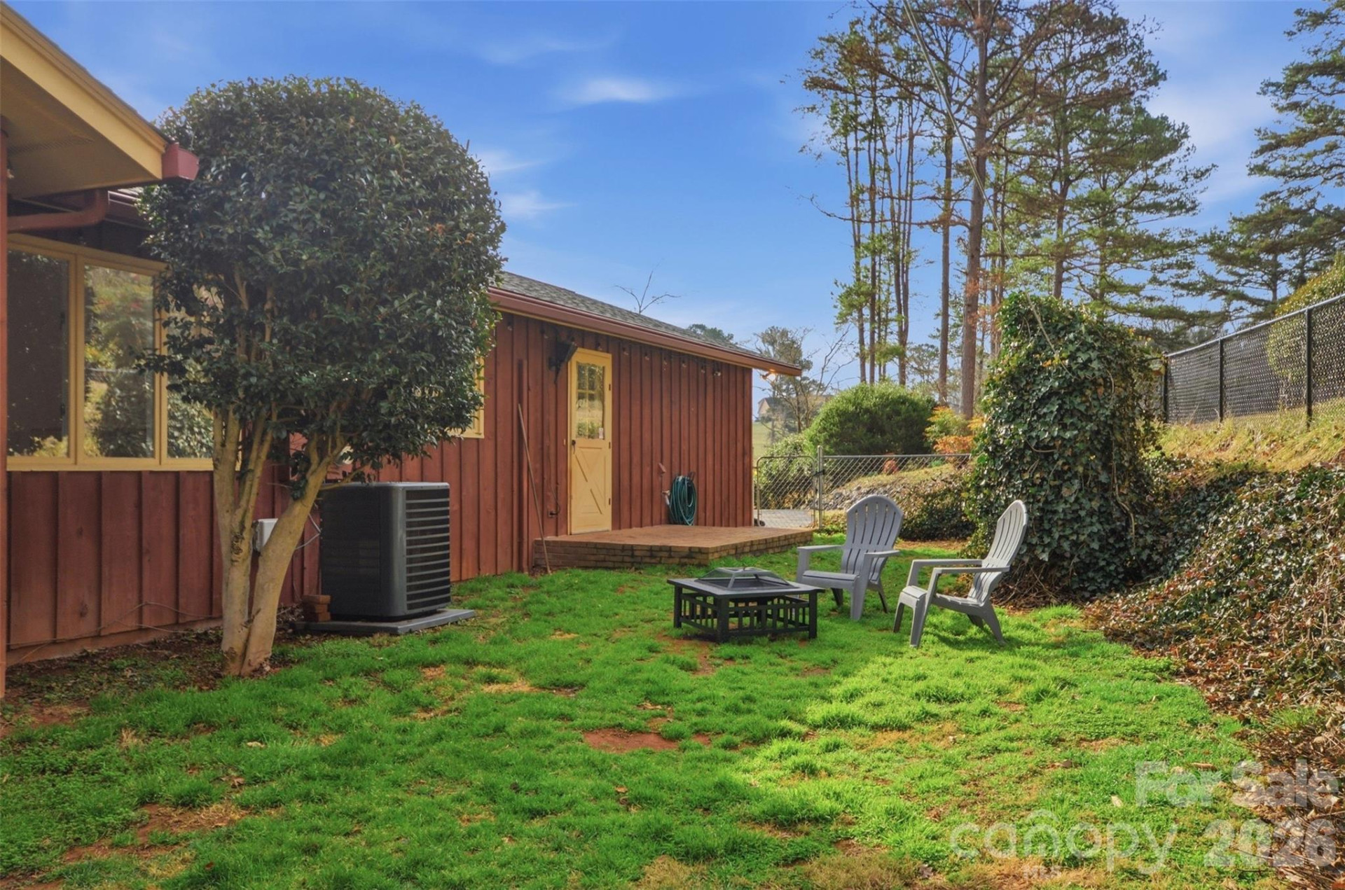 304 Honeysuckle Drive - Photo 23