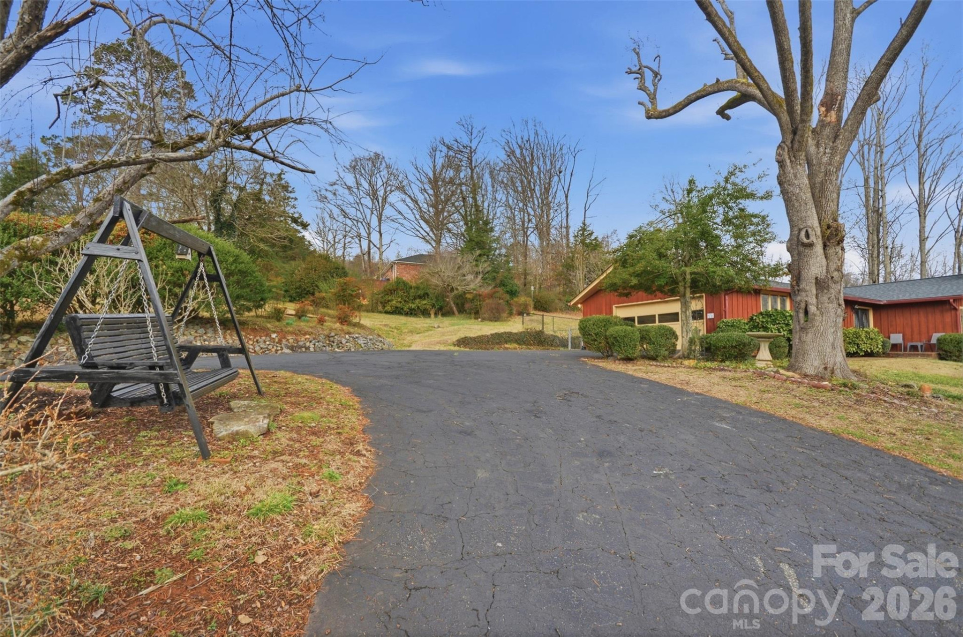 304 Honeysuckle Drive - Photo 26