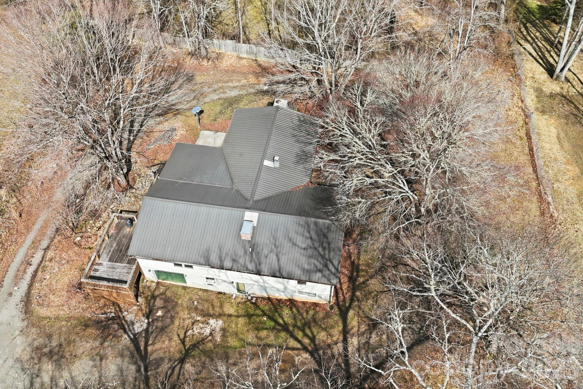 180 Whispering Pines Drive - Photo 24