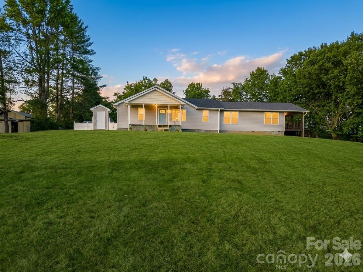 3555 Ashworth Road - Photo 2