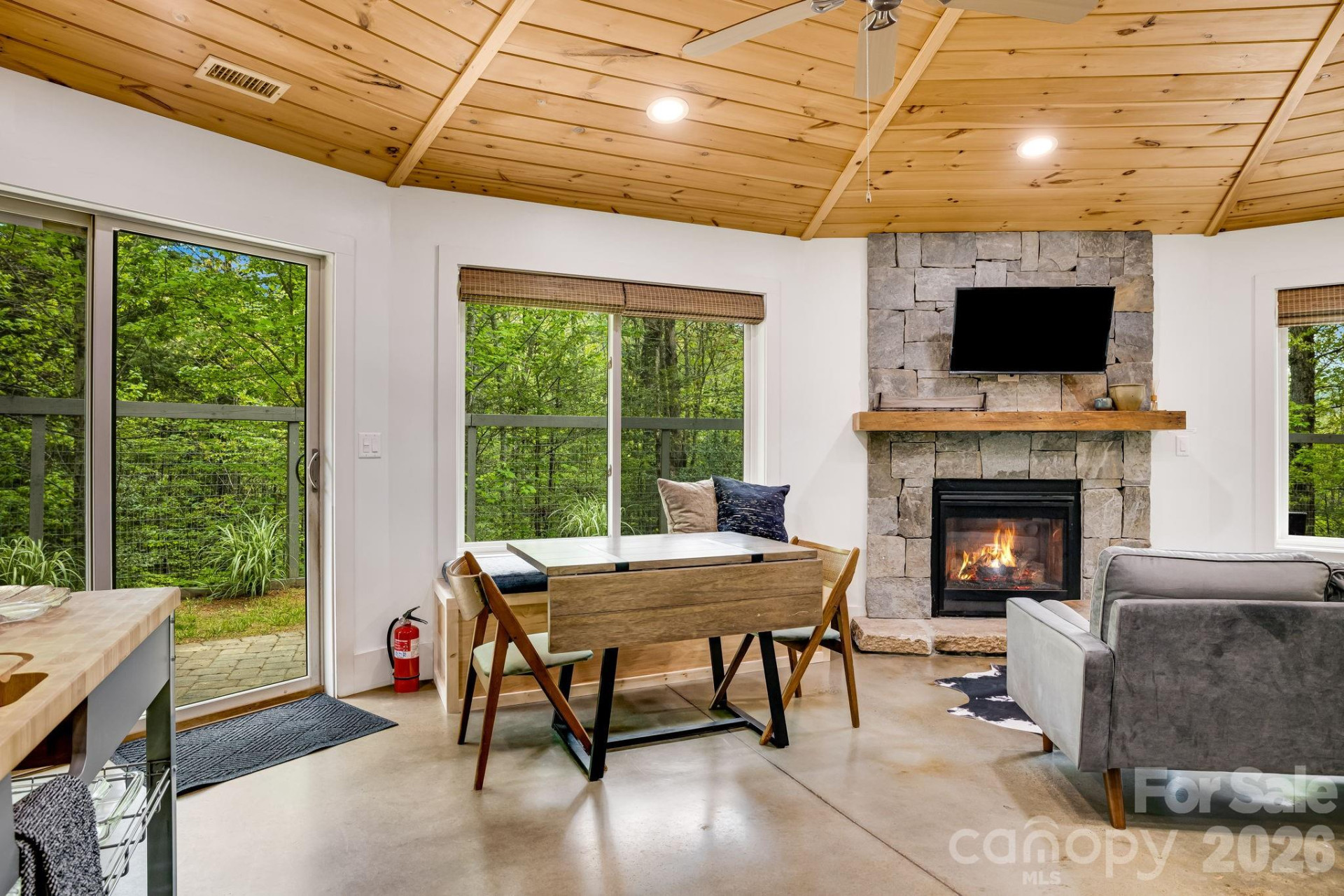 16 Caddis Court - Photo 11