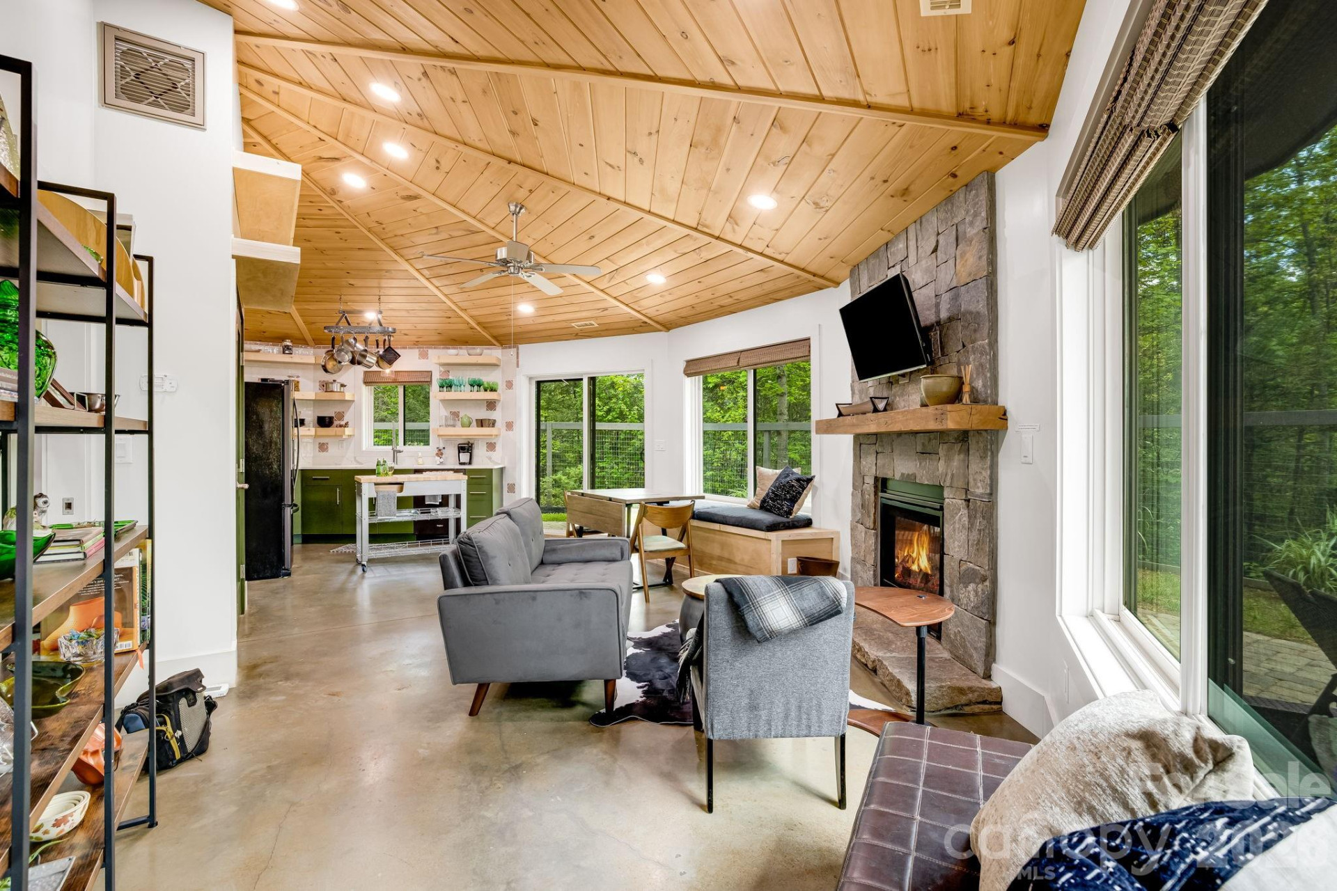 16 Caddis Court - Photo 13