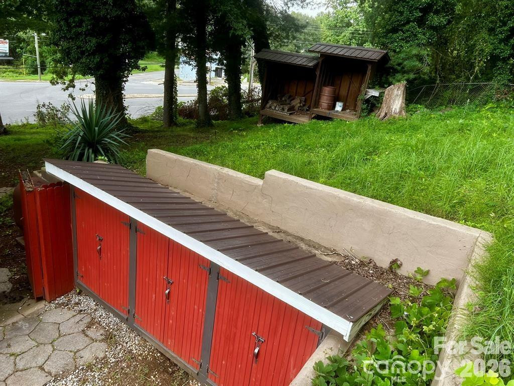 404 Huffman Street - Photo 27