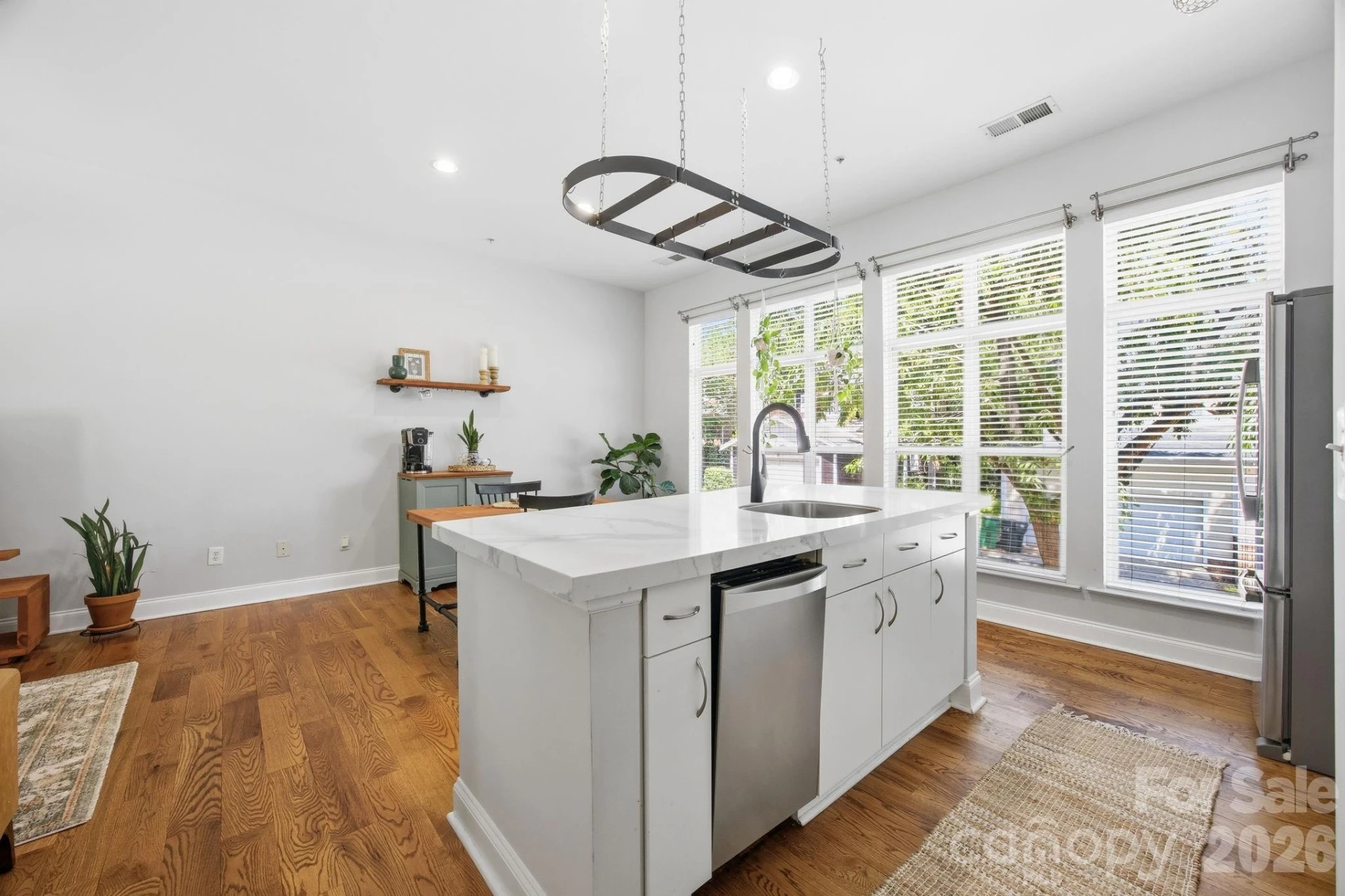 906 Garden District Drive - Photo 4
