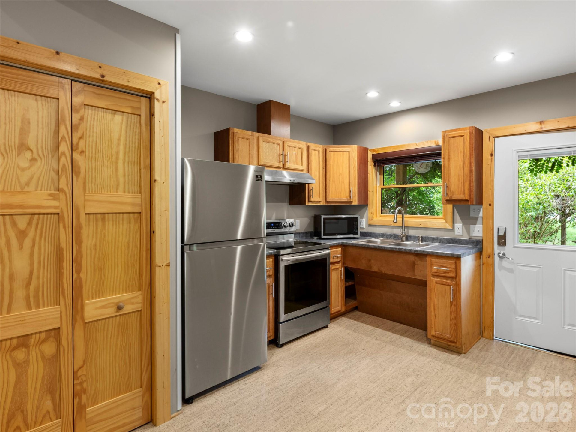 36 Auburndale Drive - Photo 32