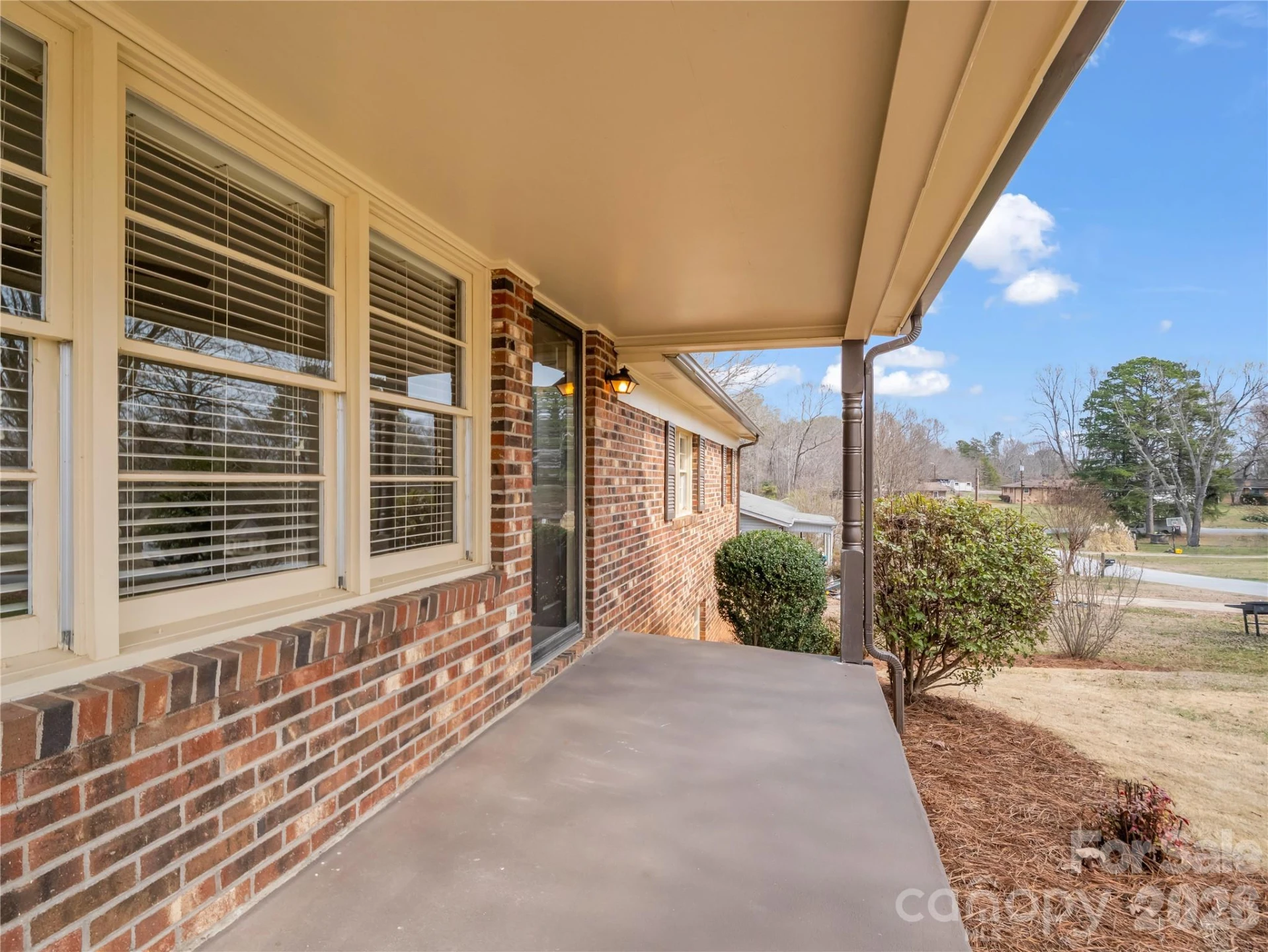193 Oak Forest Drive - Photo 2