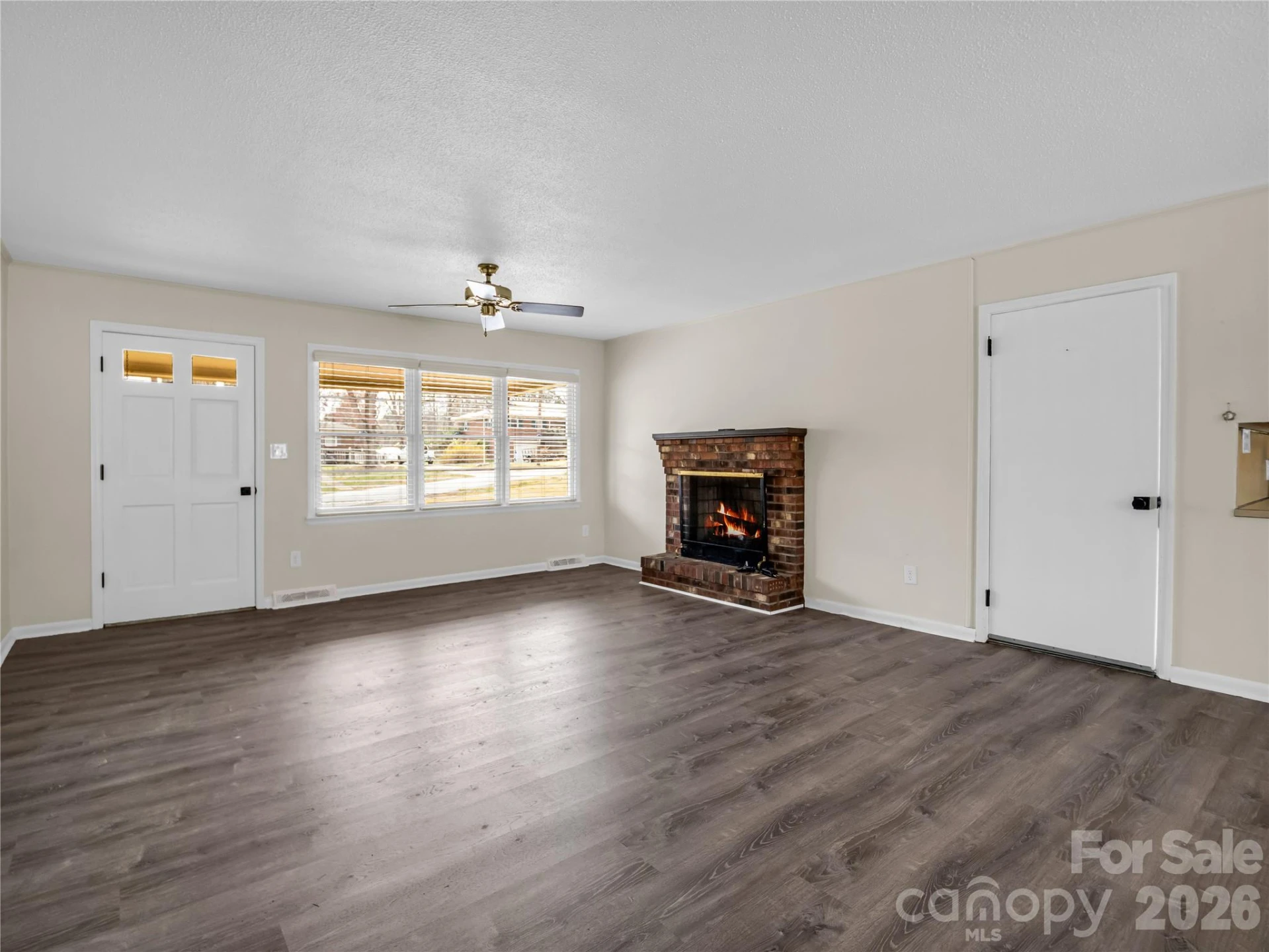 193 Oak Forest Drive - Photo 8