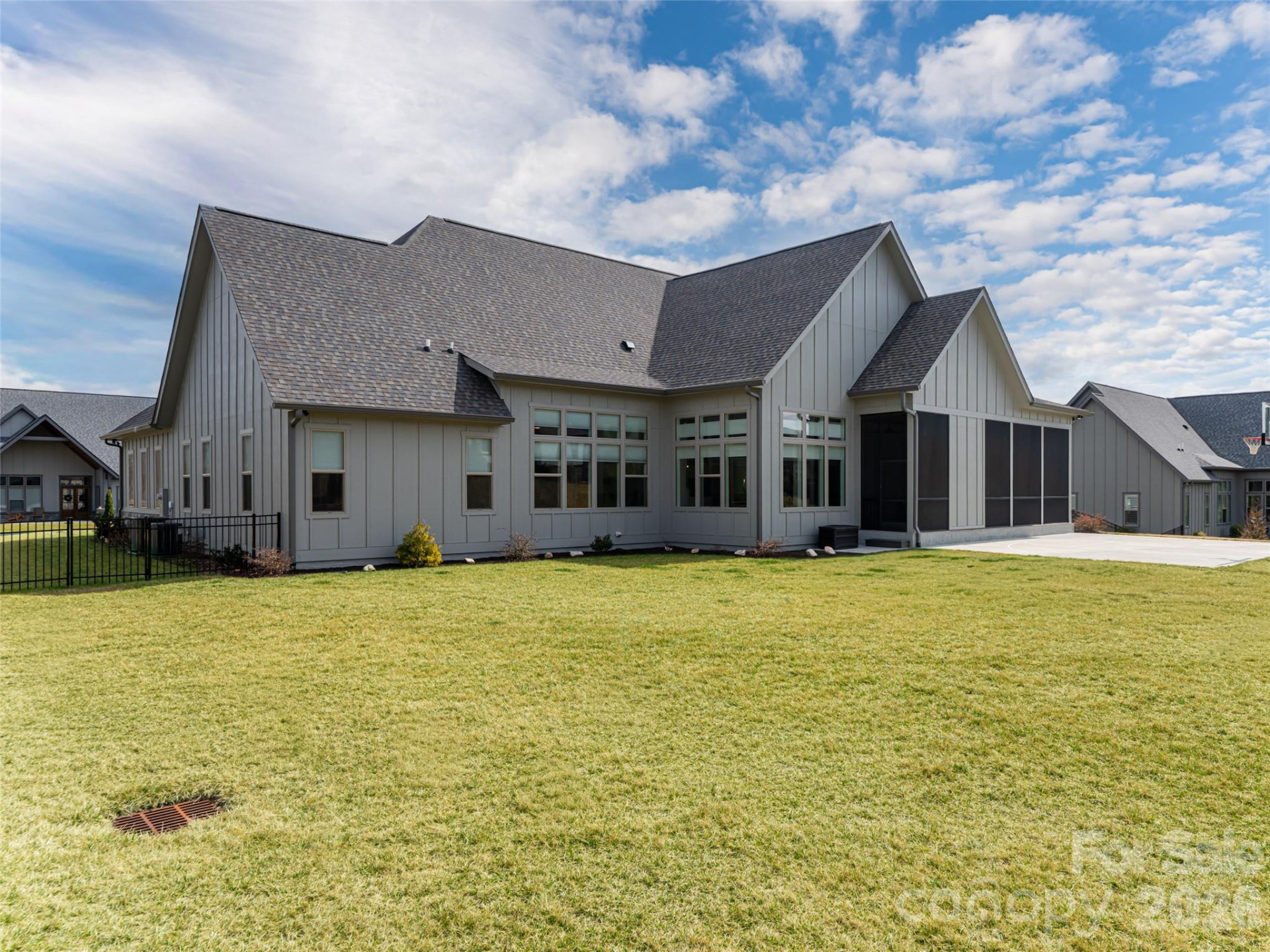 744 Daniel Circle Drive - Photo 40