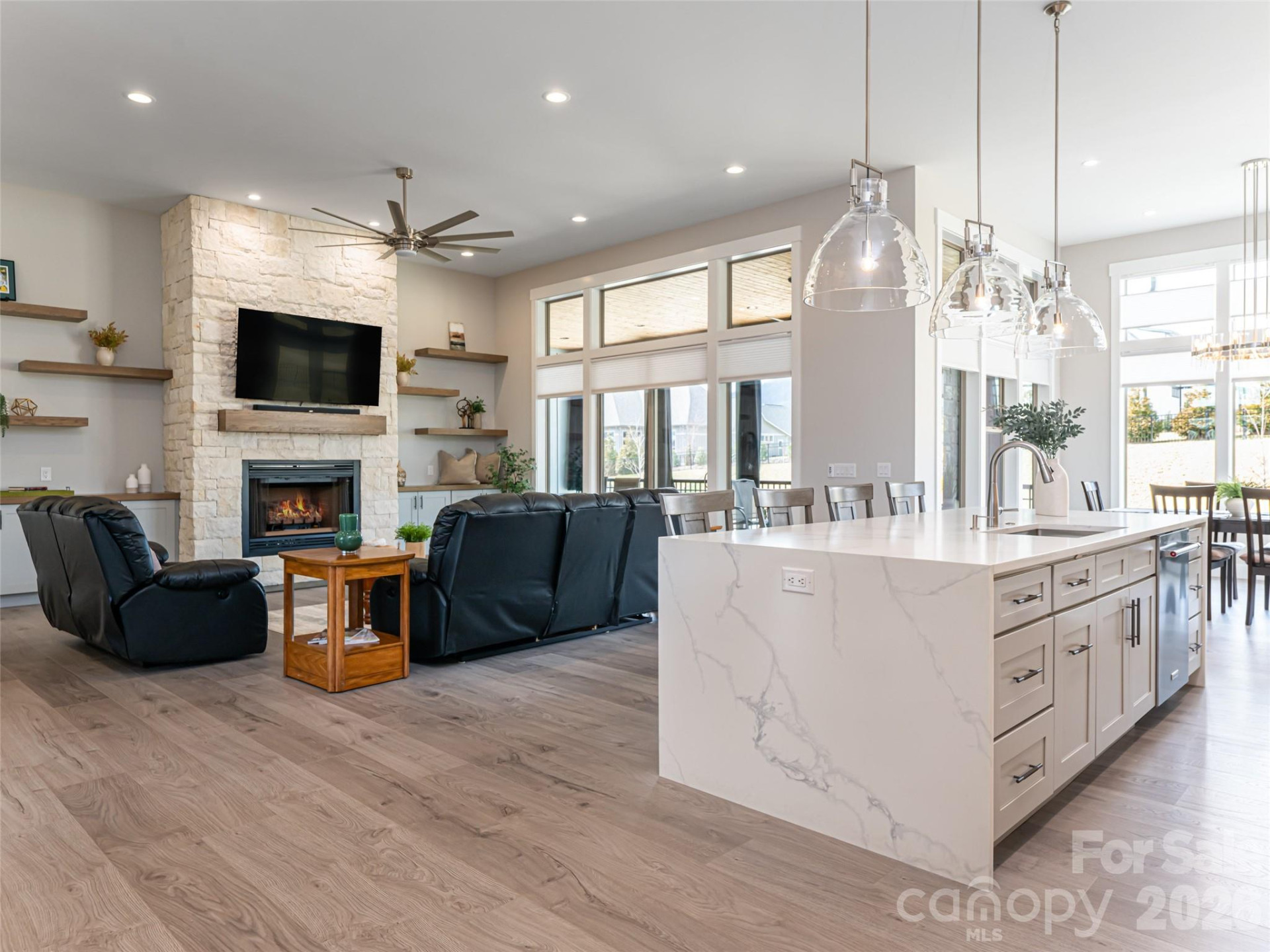 744 Daniel Circle Drive - Photo 6
