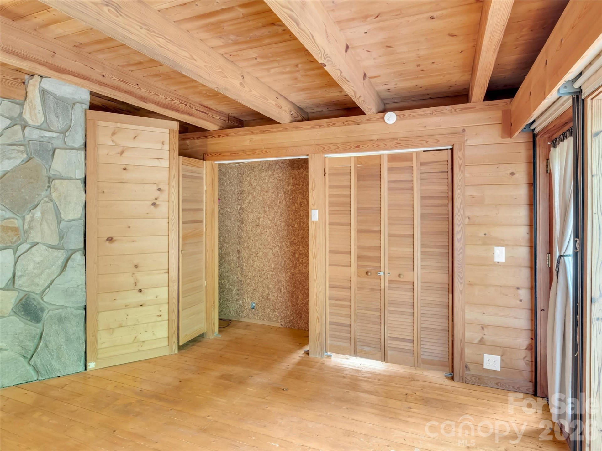 429 Biodome Drive - Photo 17