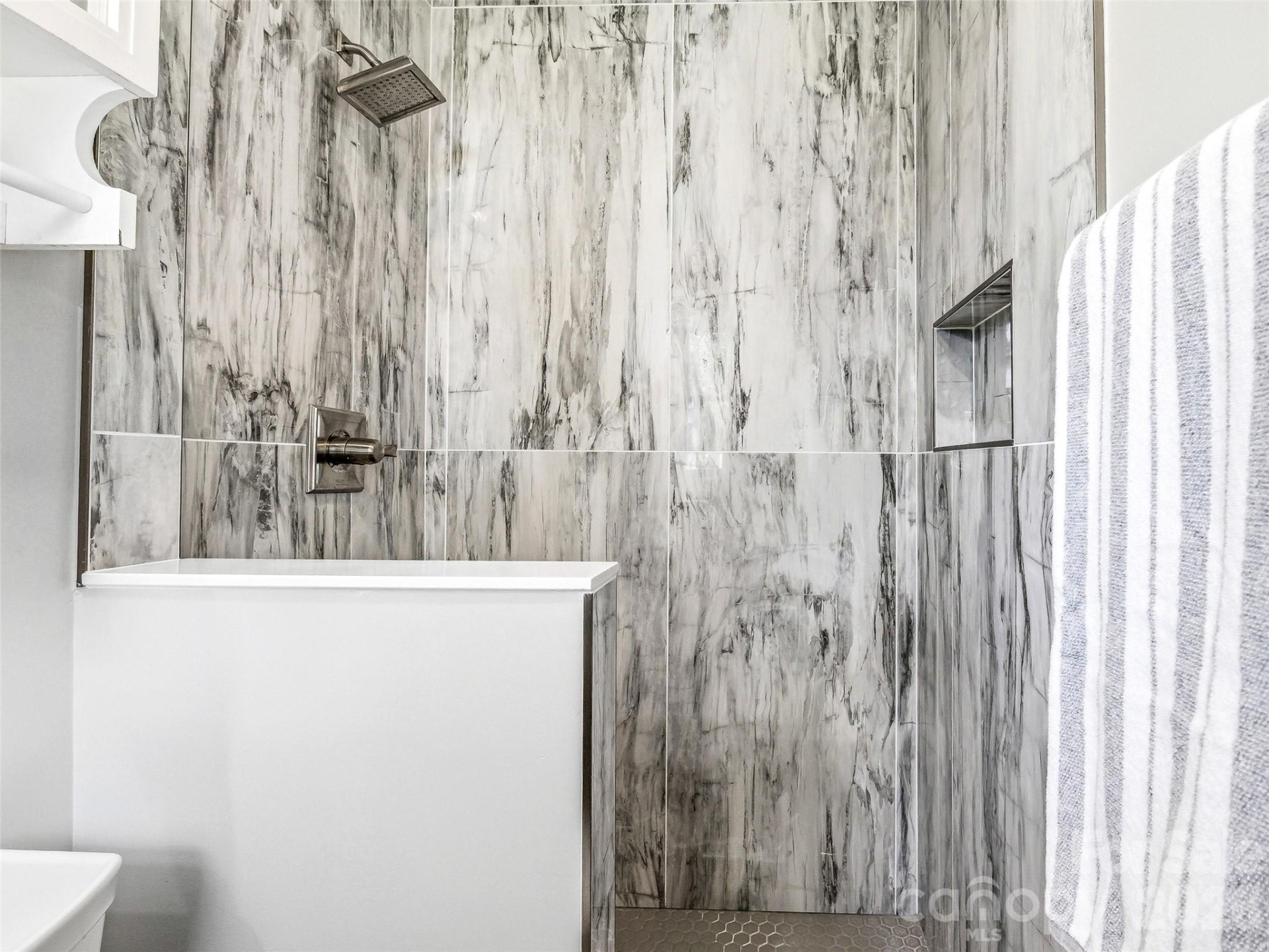 2 Oakland Street - Photo 28