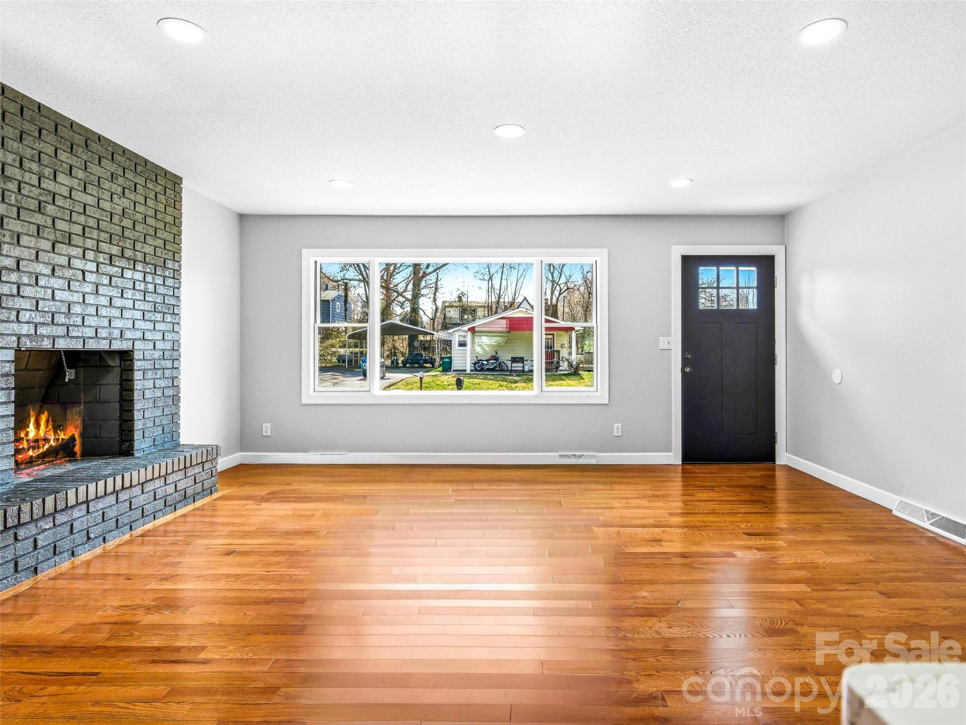 2 Oakland Street - Photo 6