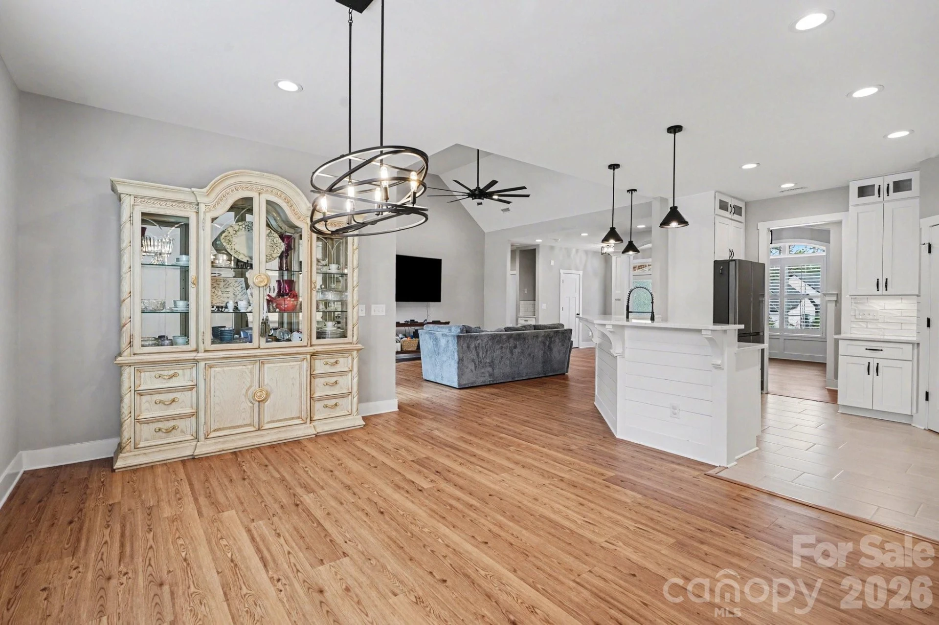 615 Short Stroll Court - Photo 17