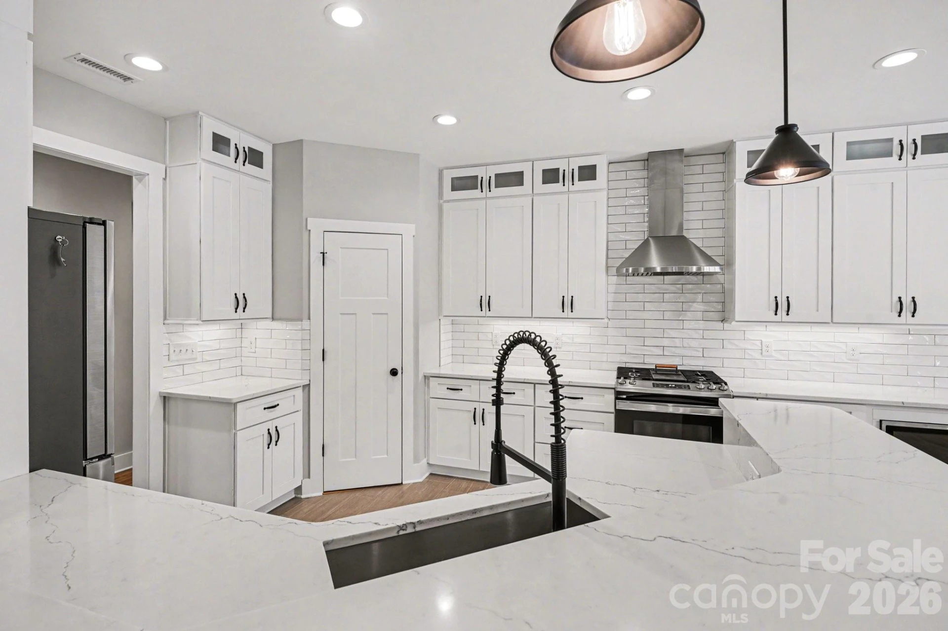 615 Short Stroll Court - Photo 3