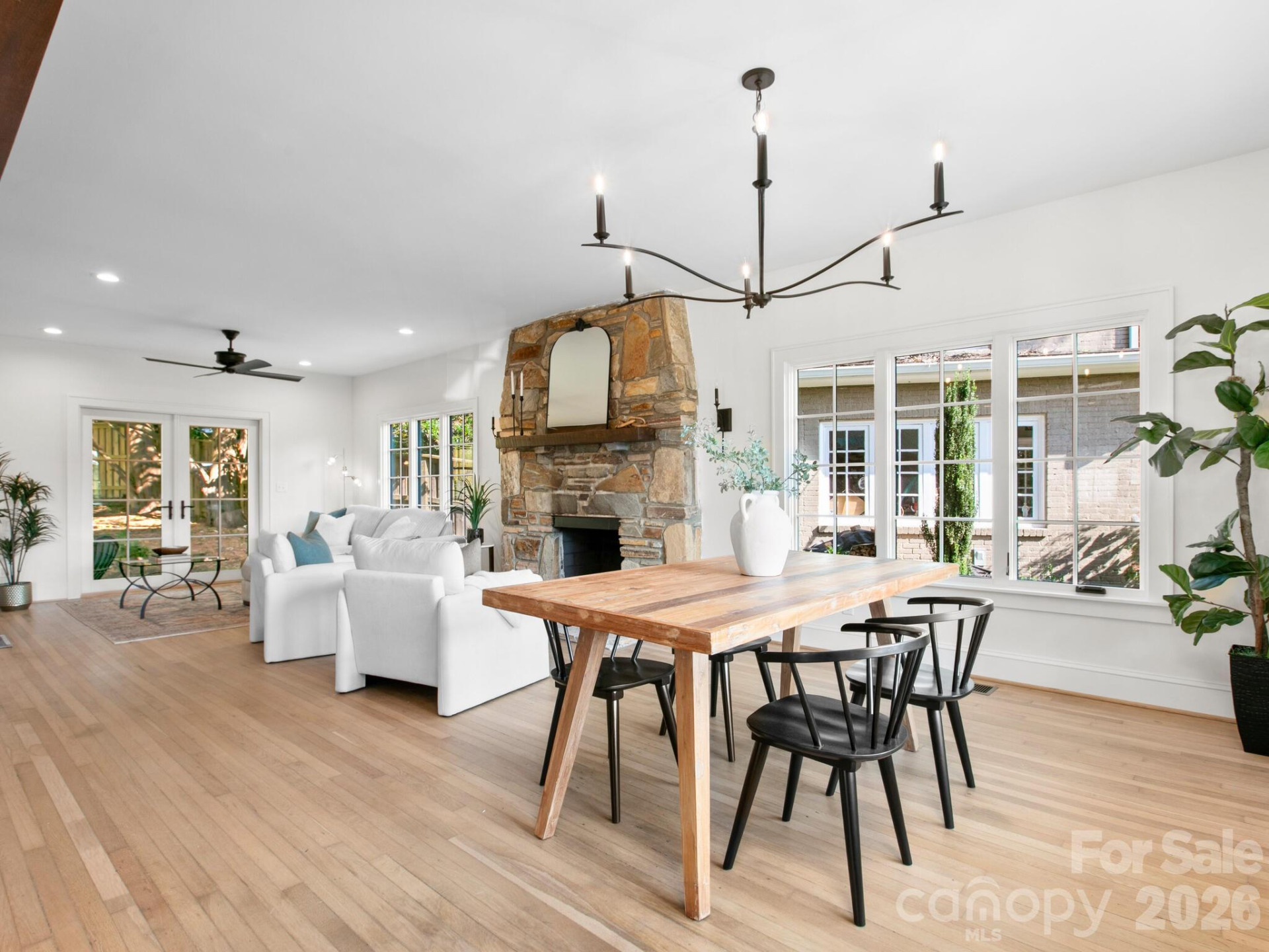 18 Normandy Road - Photo 2