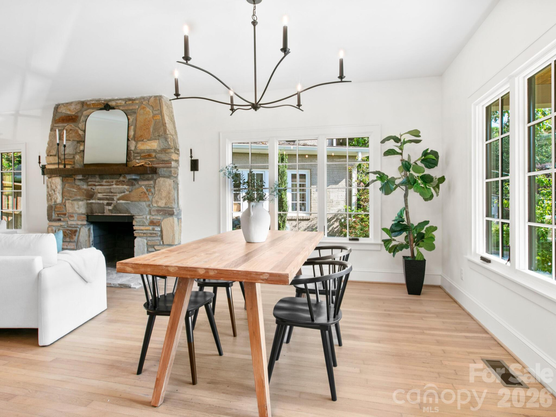 18 Normandy Road - Photo 4